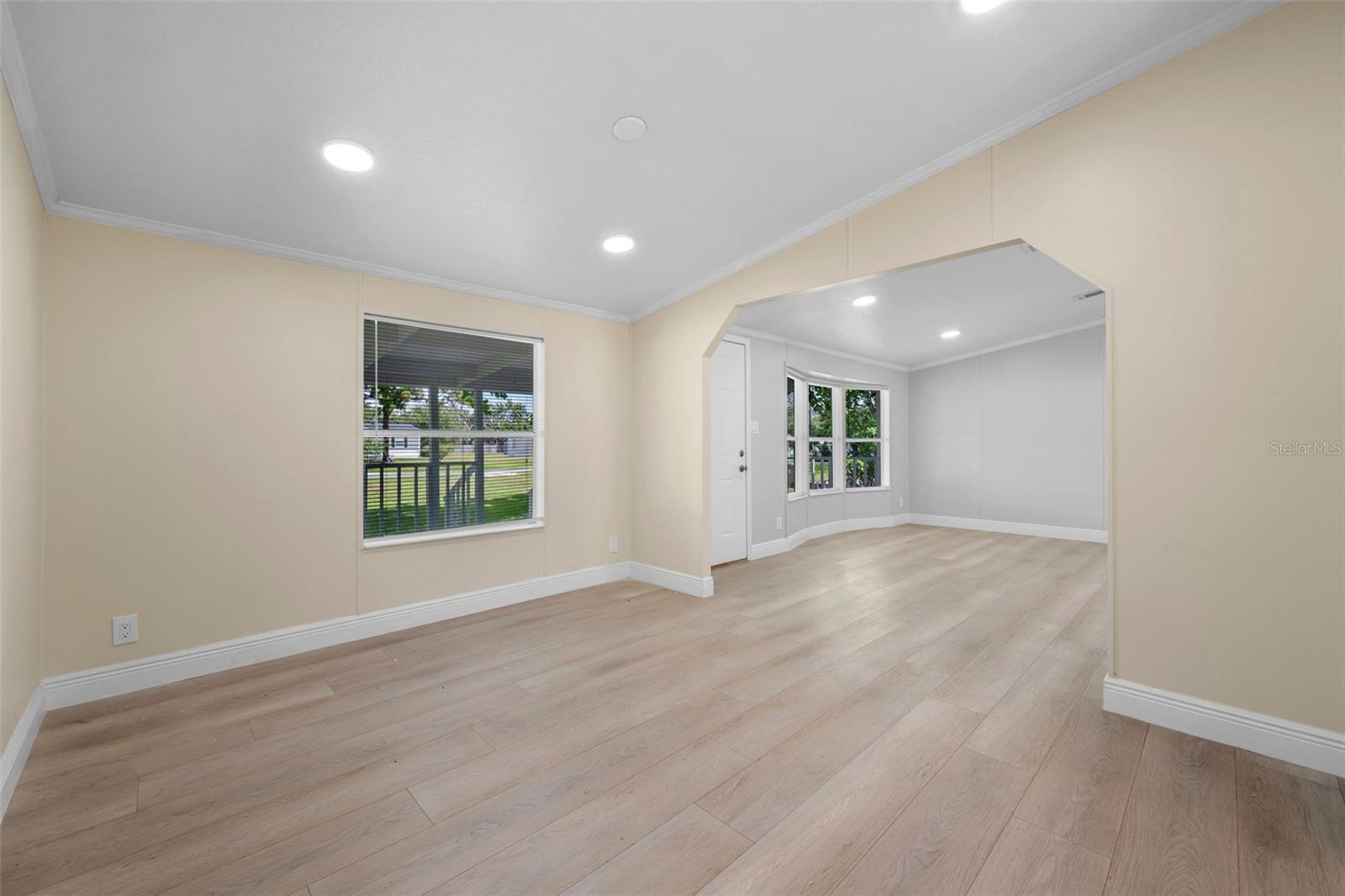Image 8 of 44 For 171 Sandpine Court