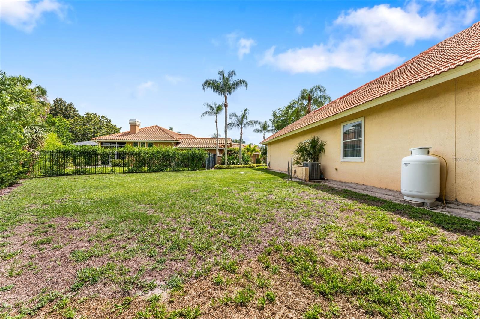 Image 70 of 99 For 1274 Prince Court