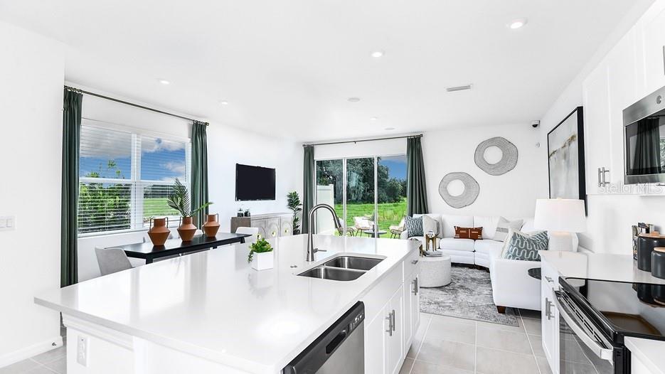 Image 10 of 16 For 7811 Waterscape Drive