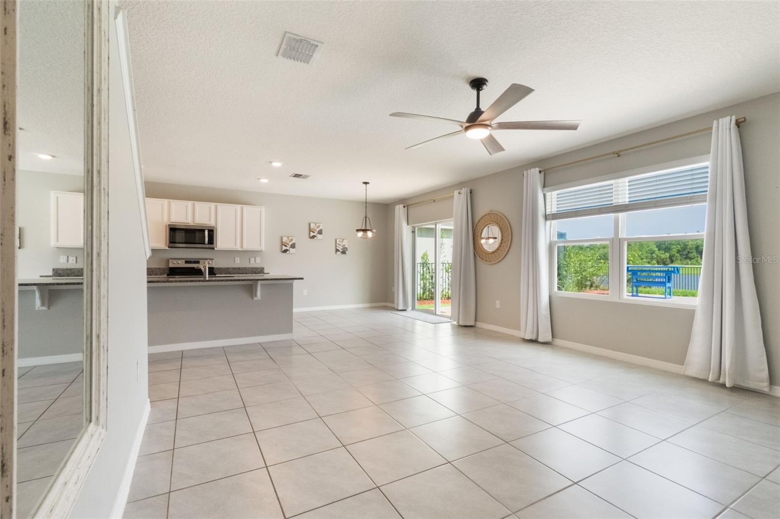Image 11 of 39 For 6808 Cranes Roost Road