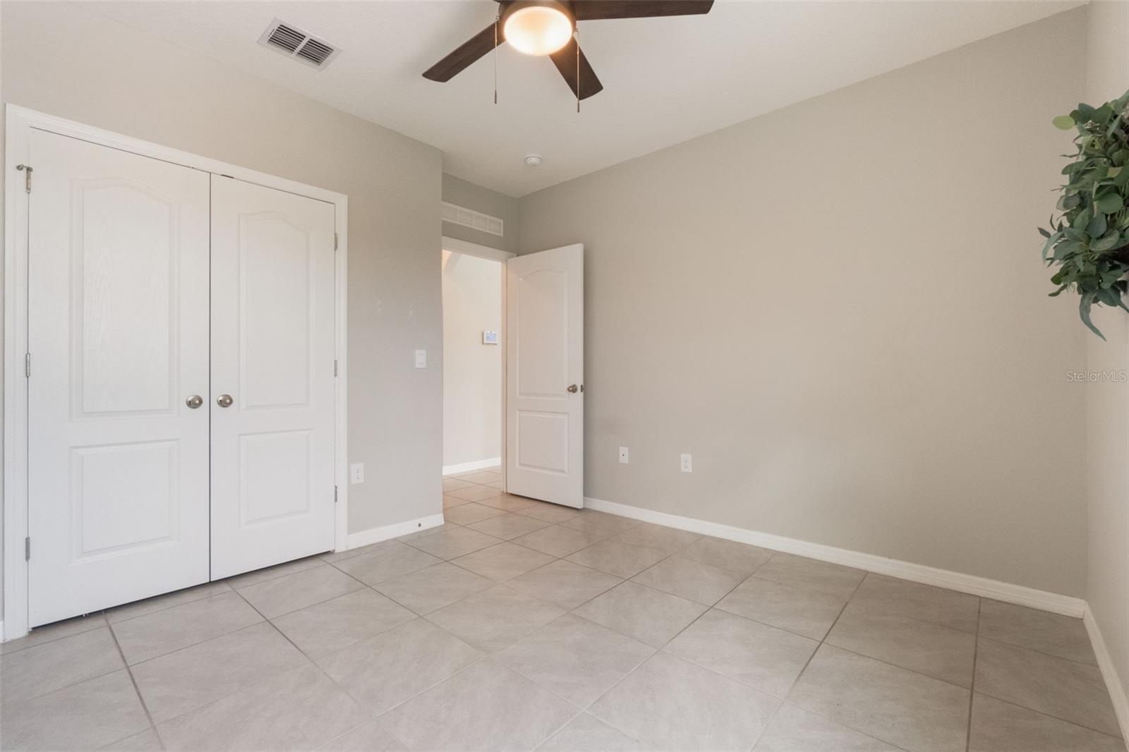 Image 20 of 39 For 6808 Cranes Roost Road