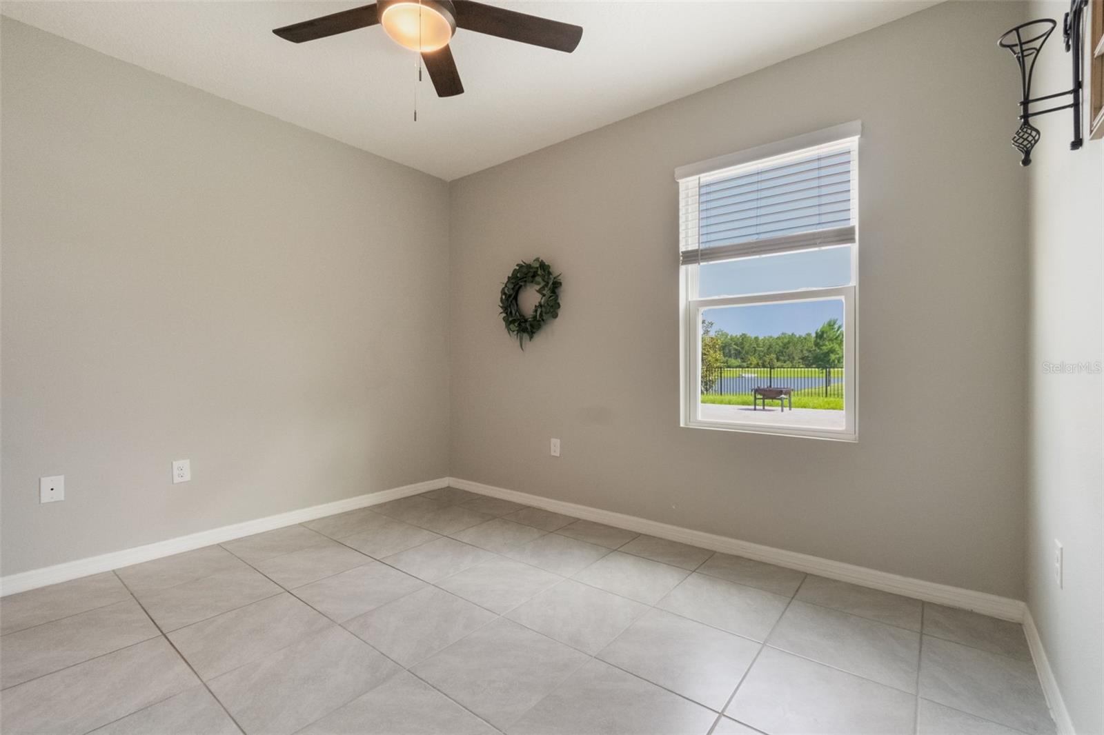Image 22 of 39 For 6808 Cranes Roost Road