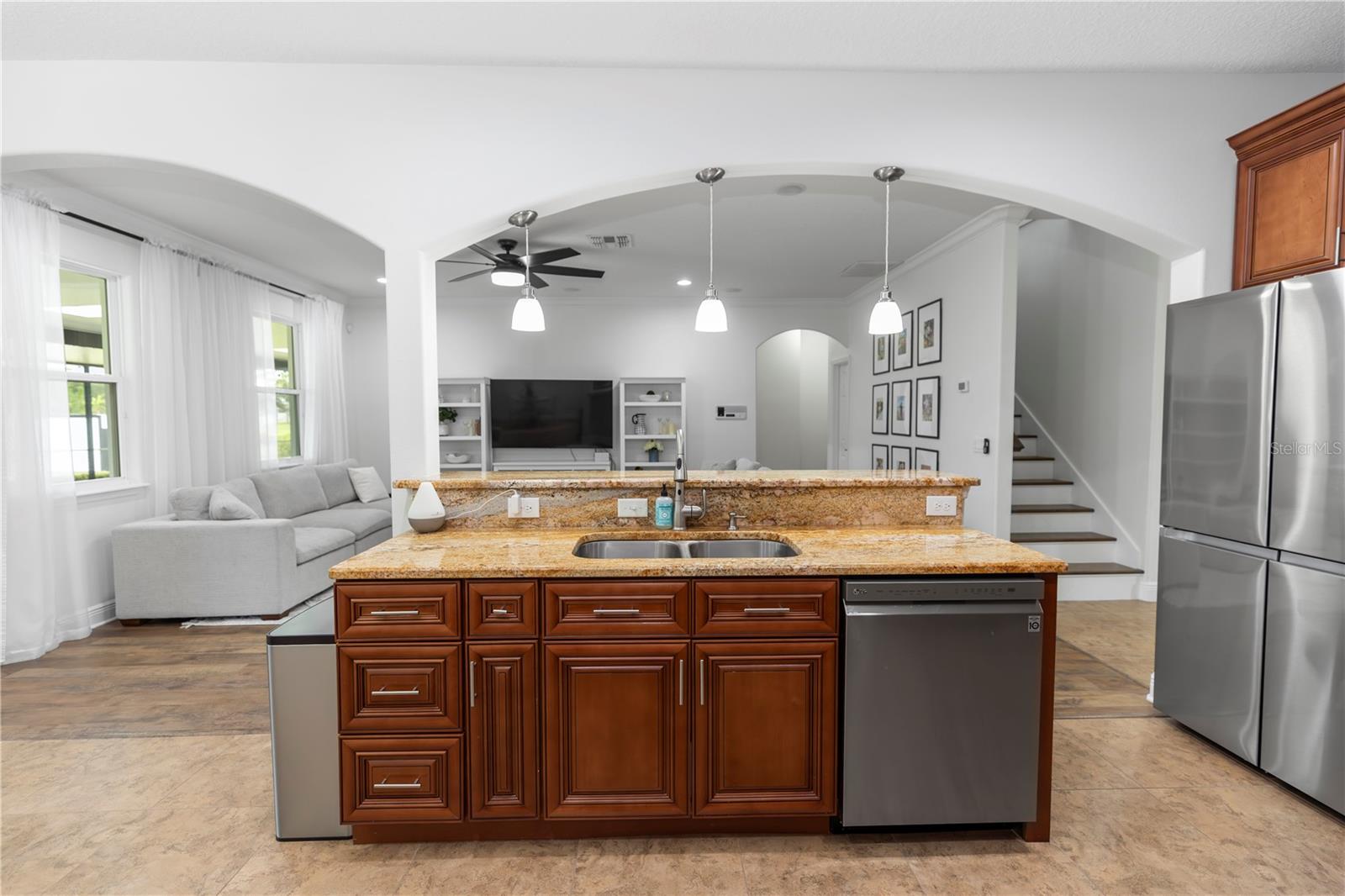 Image 13 of 49 For 20796 Quinn Street