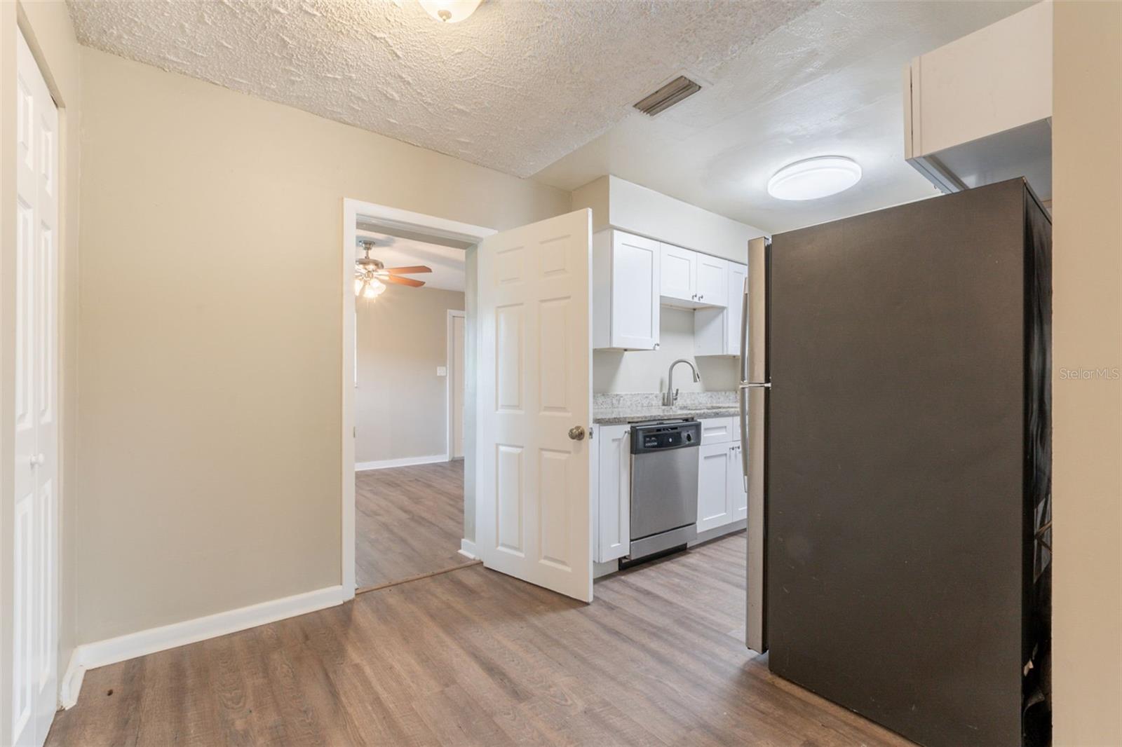 Image 2 of 33 For 4555 Malibu Street