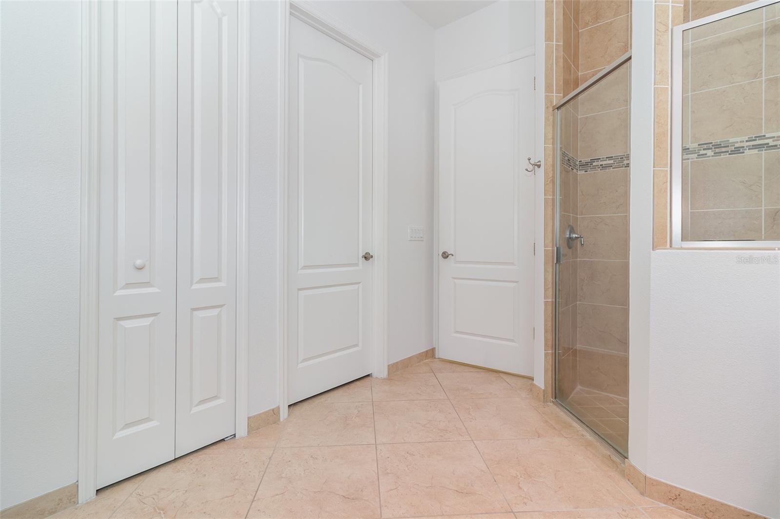 Image 17 of 29 For 8162 Prestbury Drive