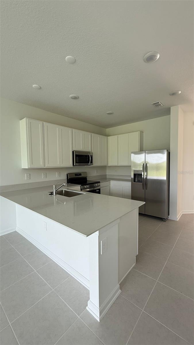 Image 3 of 15 For 2910 Savoir Avenue
