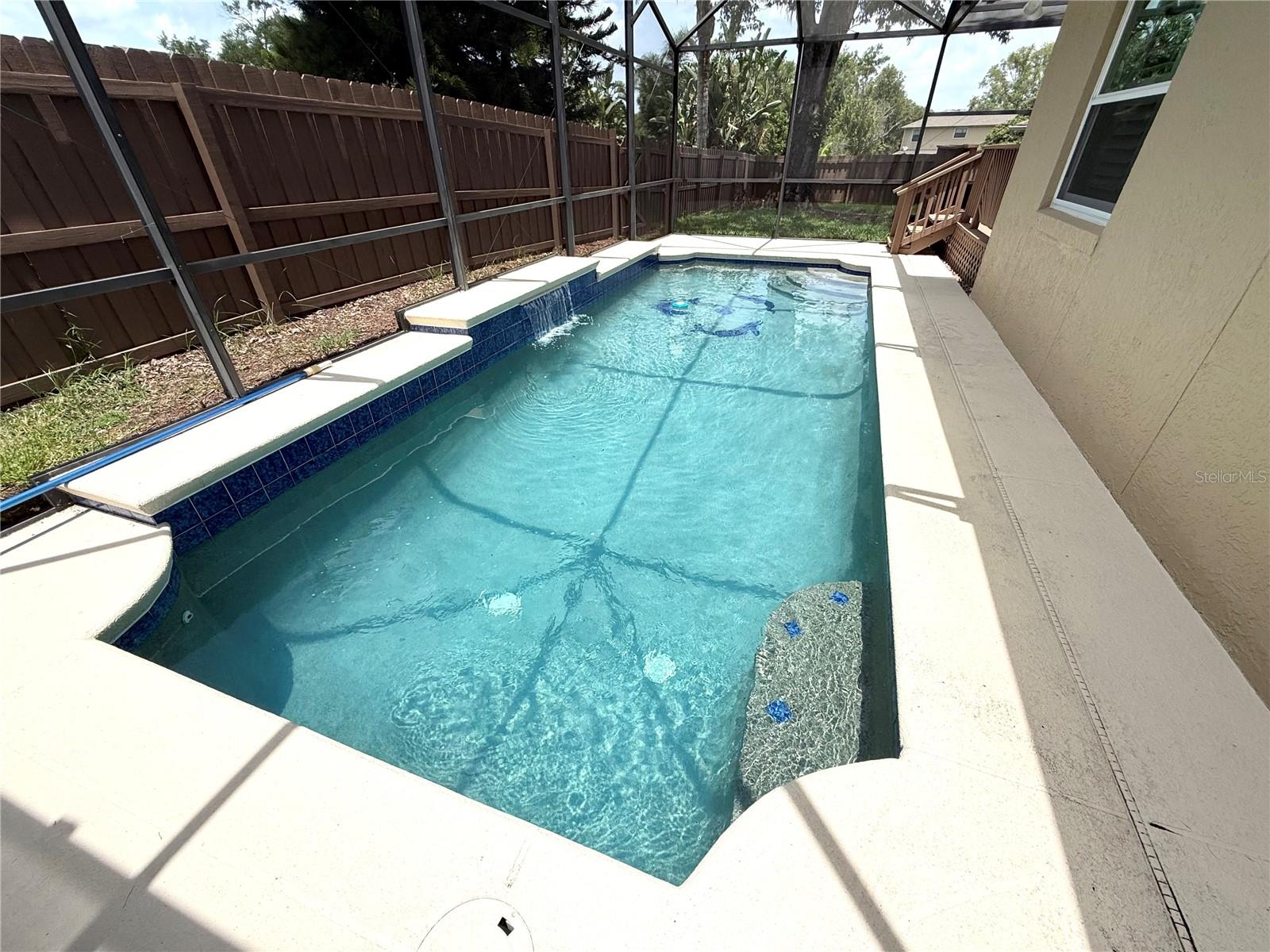 Image 43 of 69 For 926 Freshmeadow Court