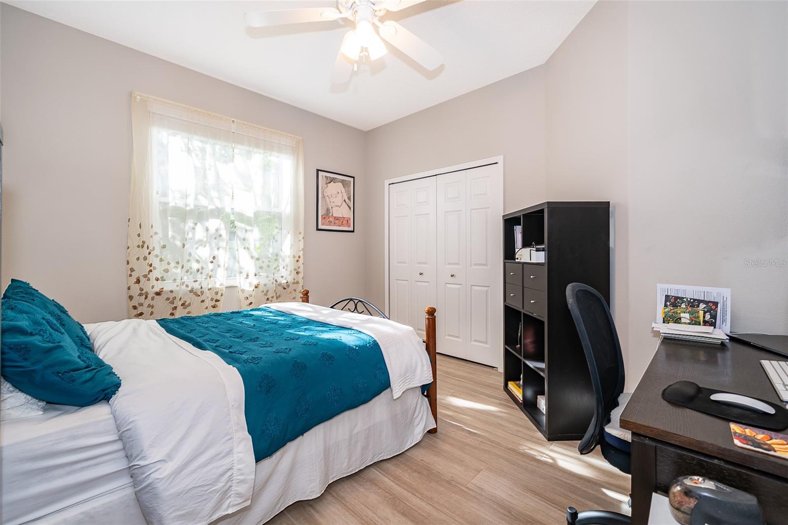 Image 24 of 47 For 394 Baymoor Way