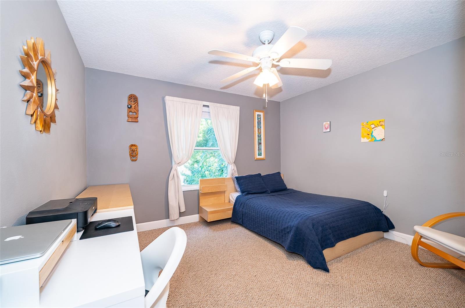 Image 34 of 47 For 394 Baymoor Way