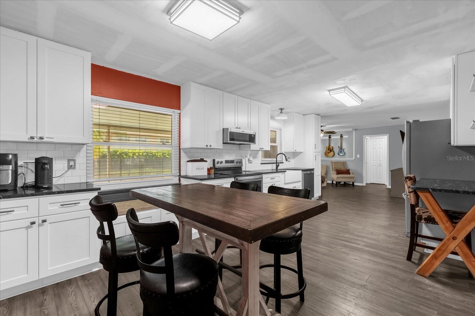 Image 9 of 27 For 4959 Ardmore Drive