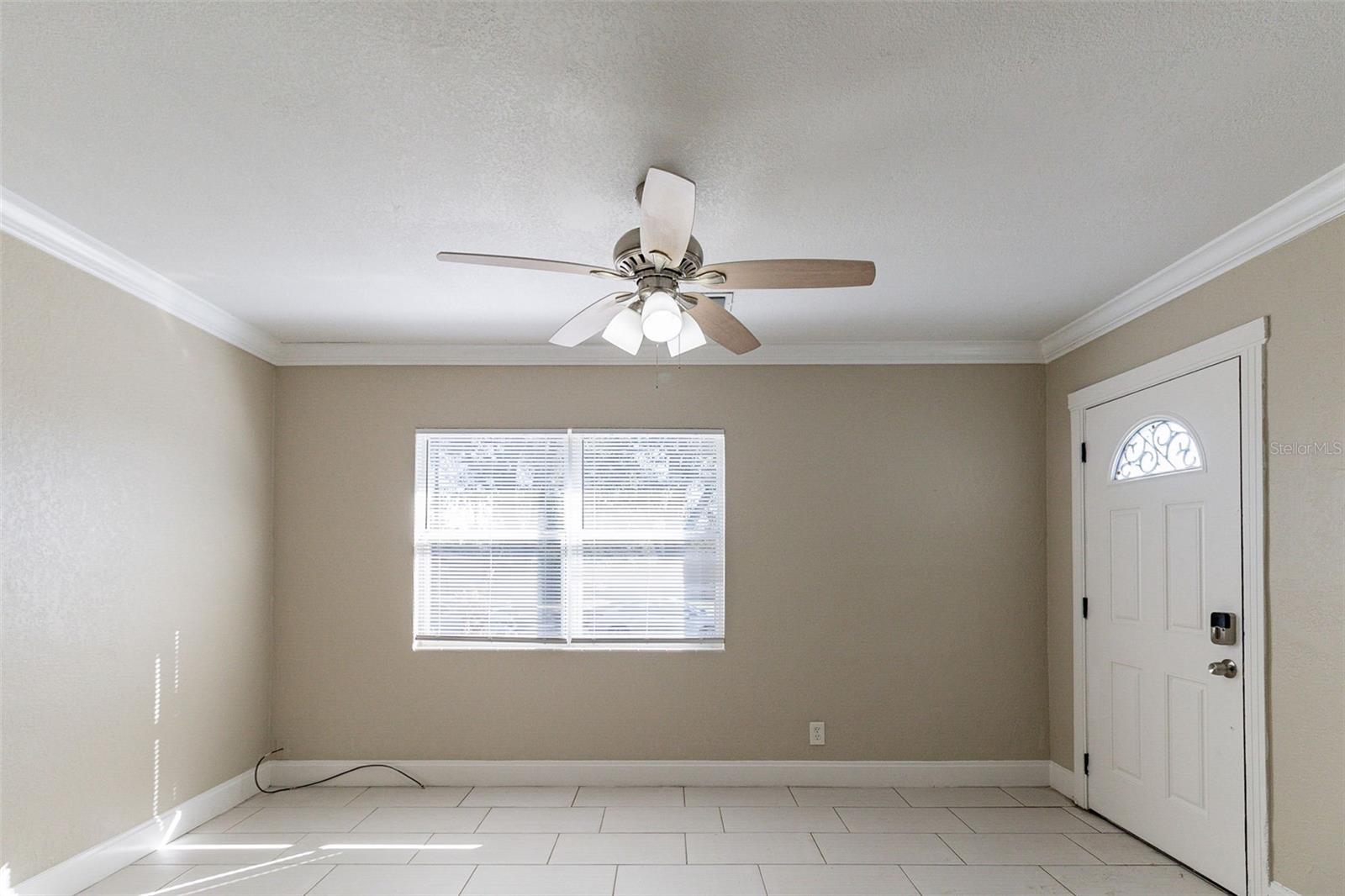 Image 10 of 34 For 4933 Balboa Drive