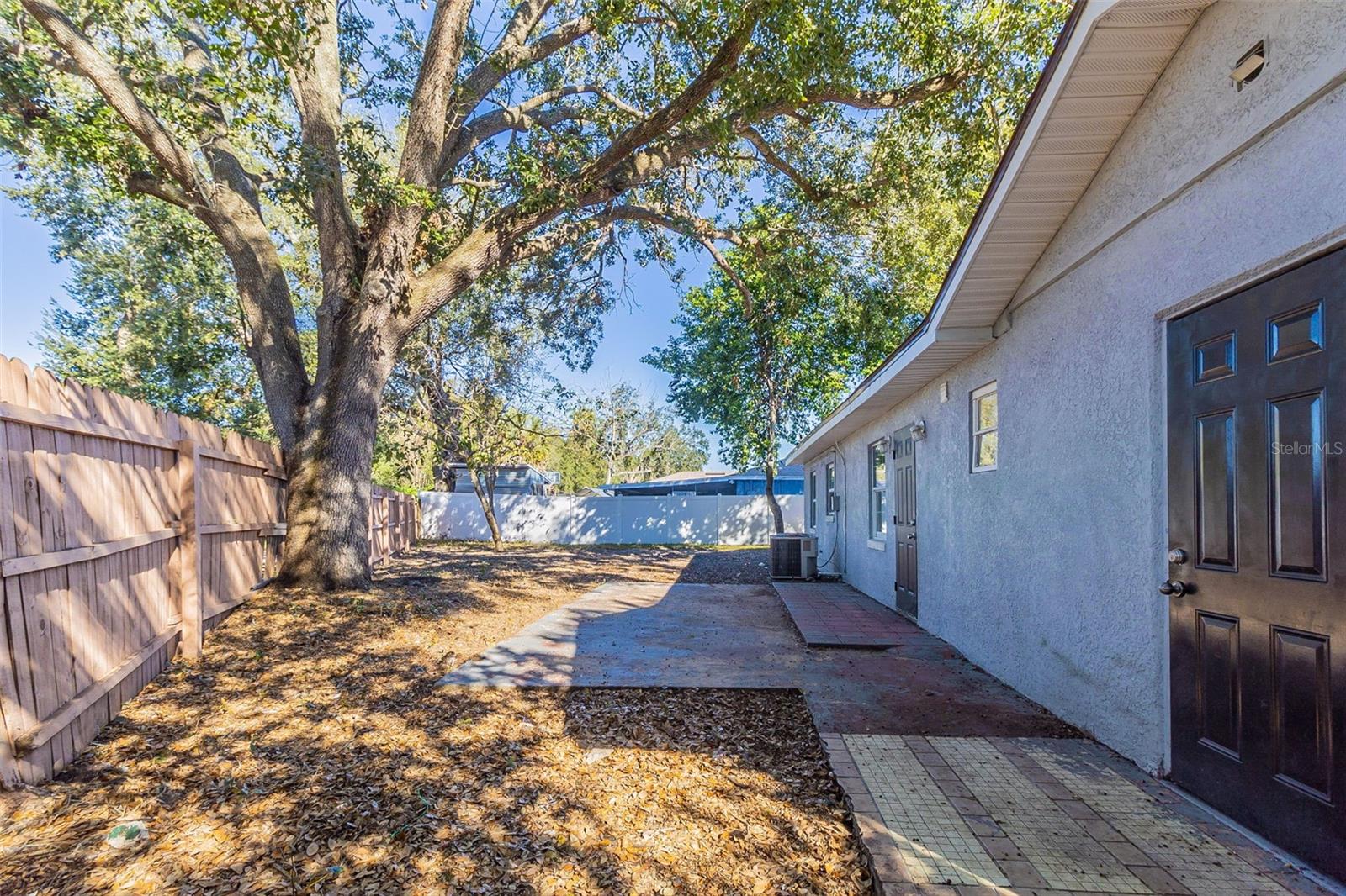 Image 31 of 34 For 4933 Balboa Drive