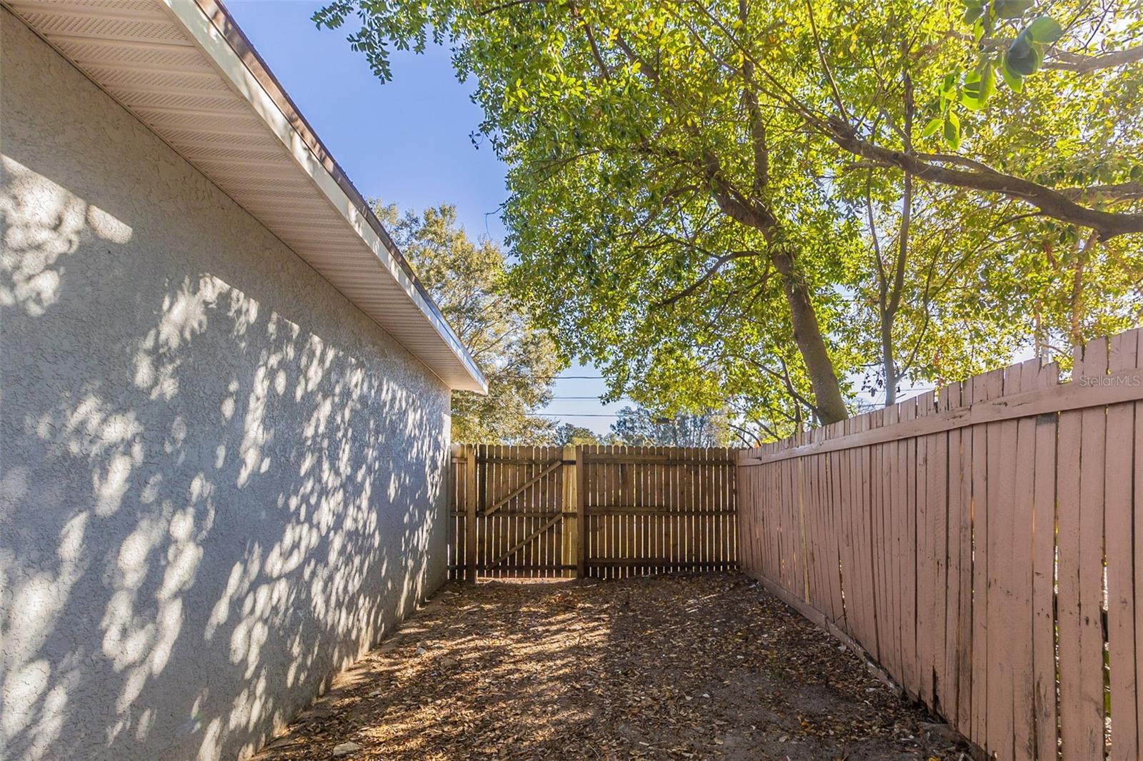 Image 32 of 34 For 4933 Balboa Drive