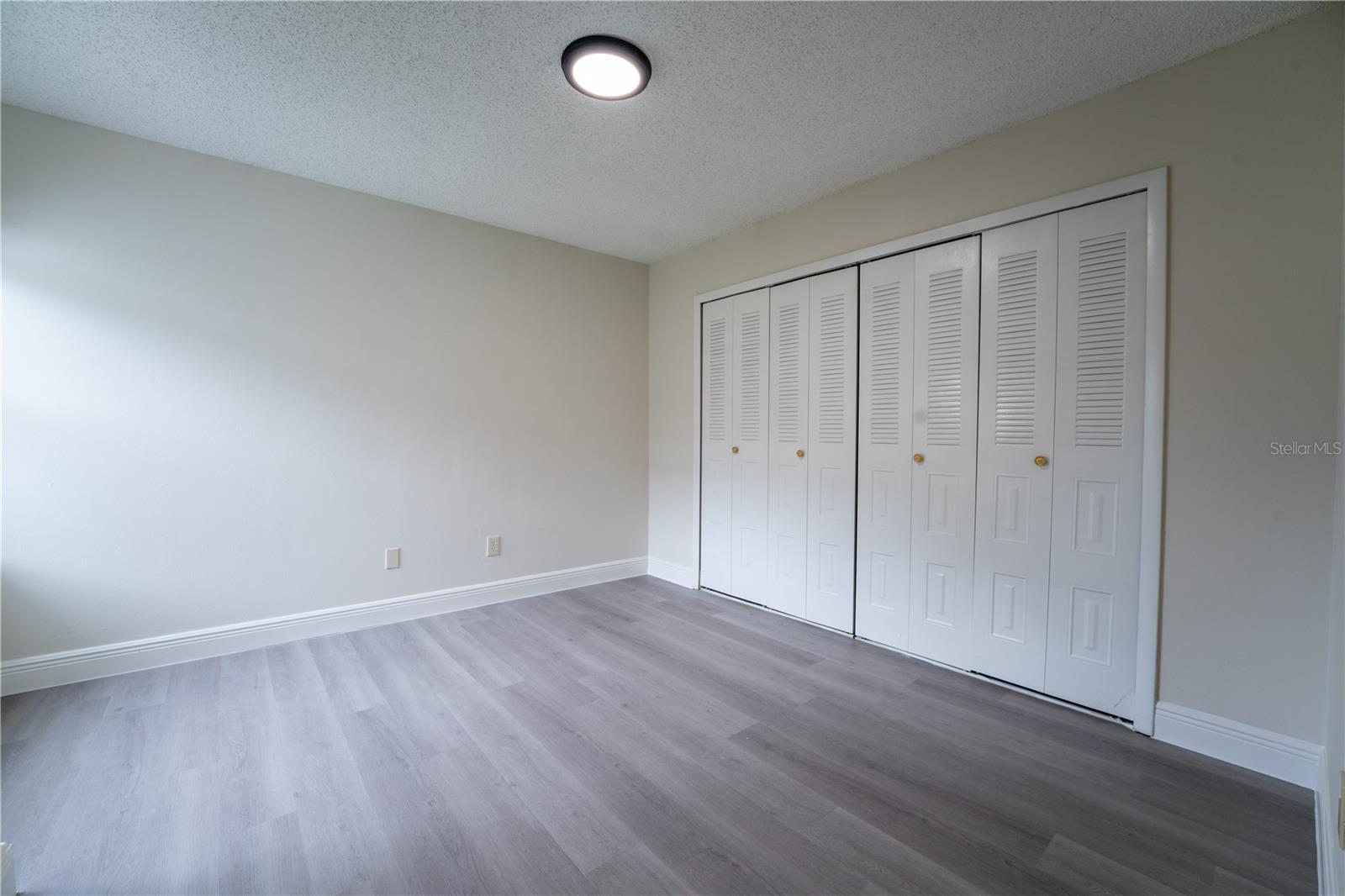 Image 36 of 42 For 6019 Crystal View Drive