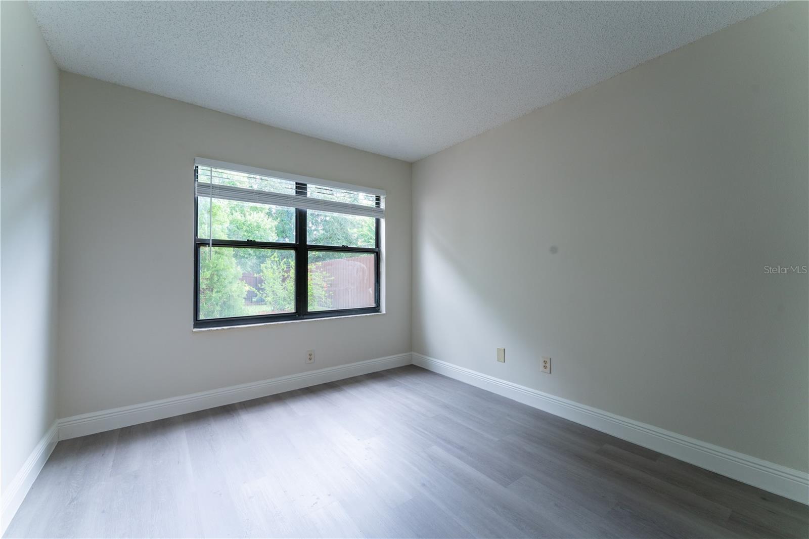 Image 38 of 42 For 6019 Crystal View Drive