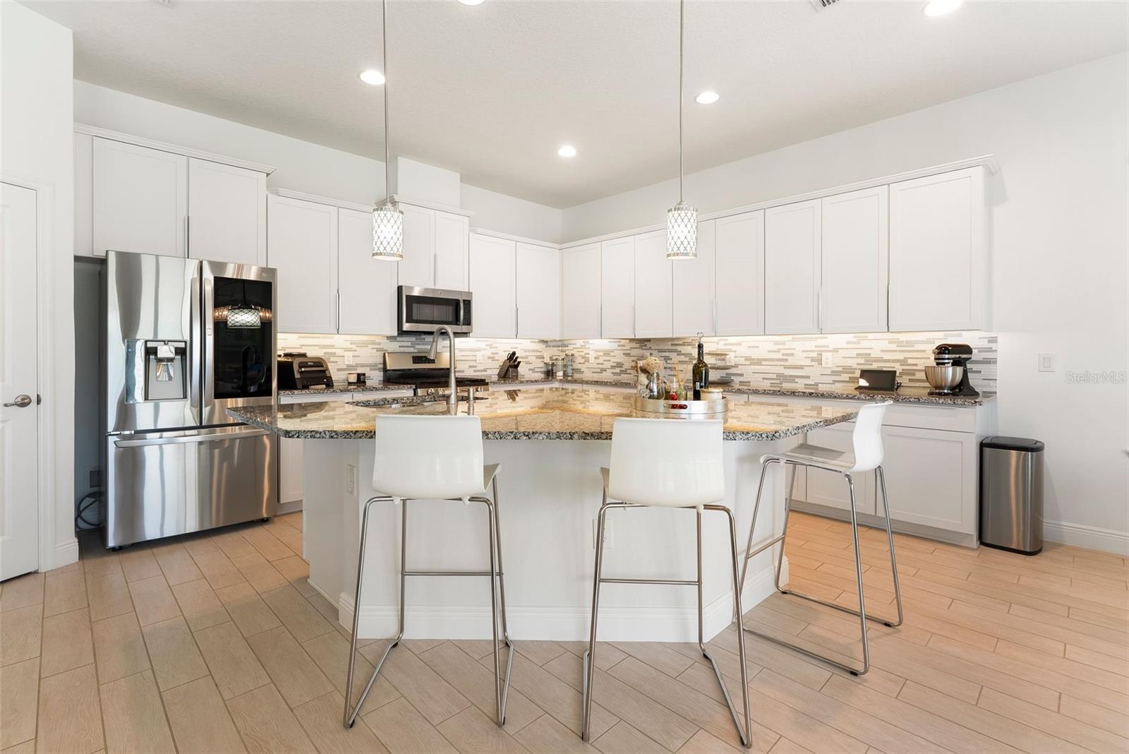 Image 11 of 37 For 15448 Murcott Blossom Boulevard