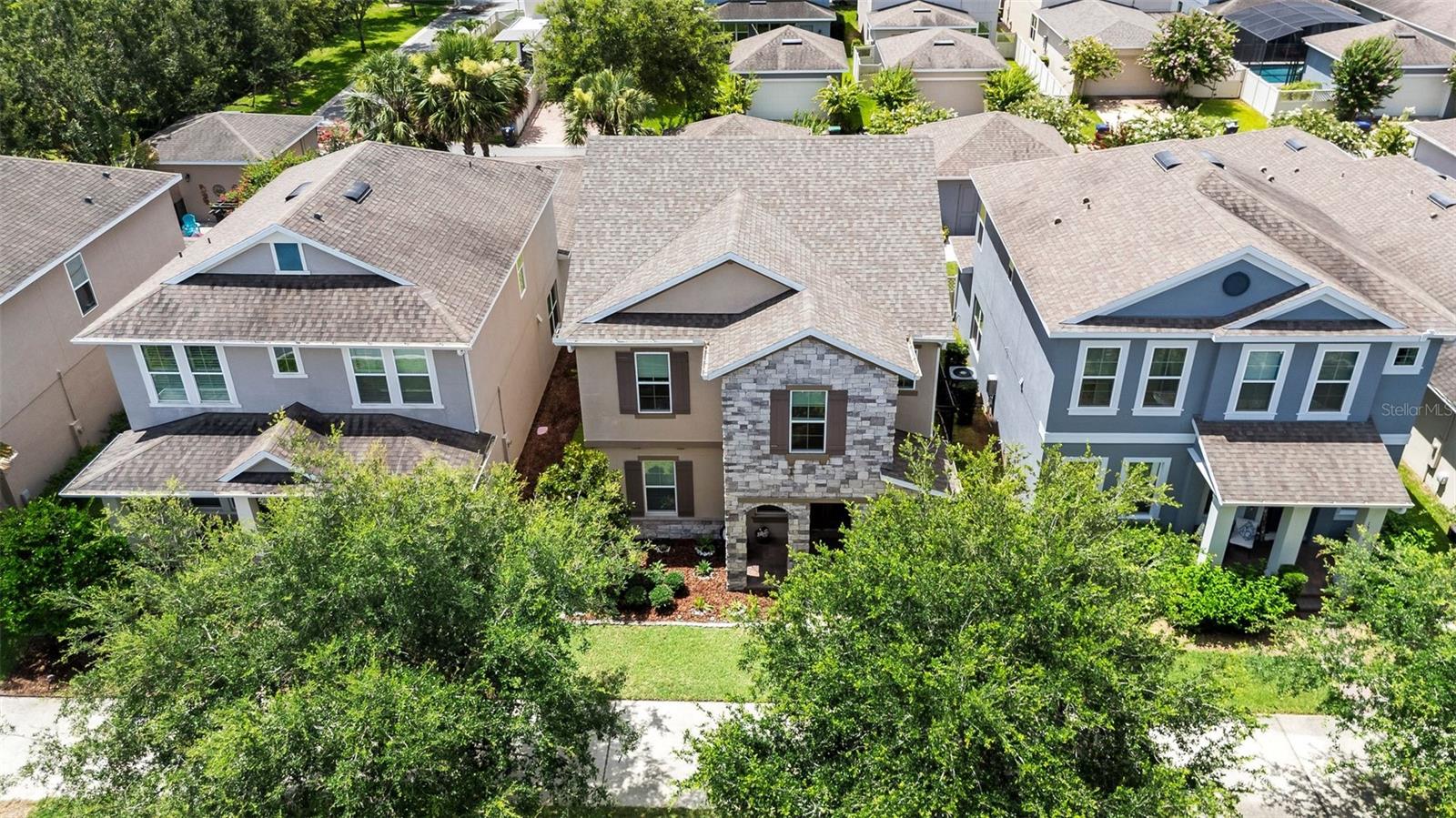 Image 3 of 37 For 15448 Murcott Blossom Boulevard