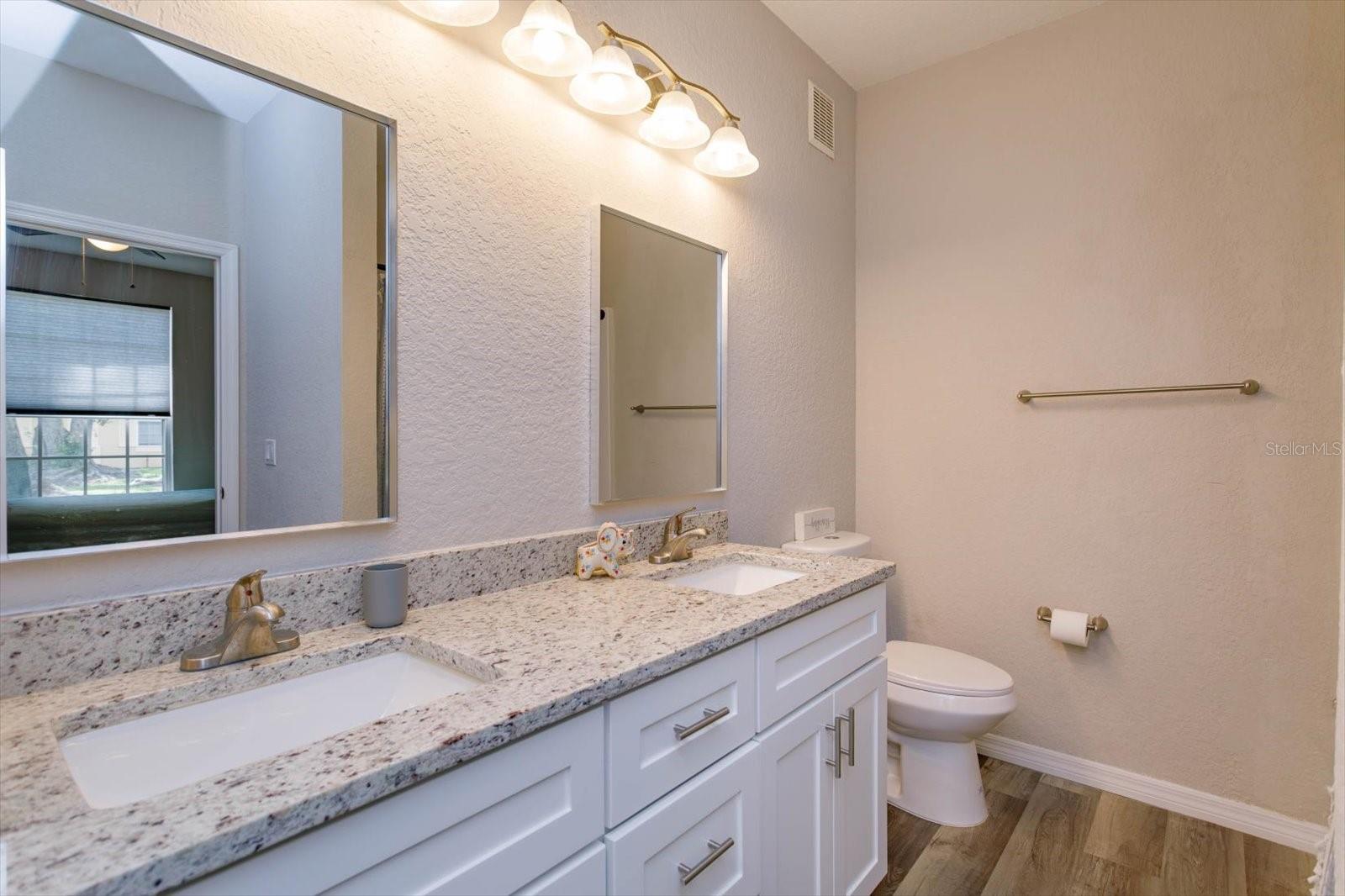 Image 12 of 23 For 835 Grand Regency Point 104