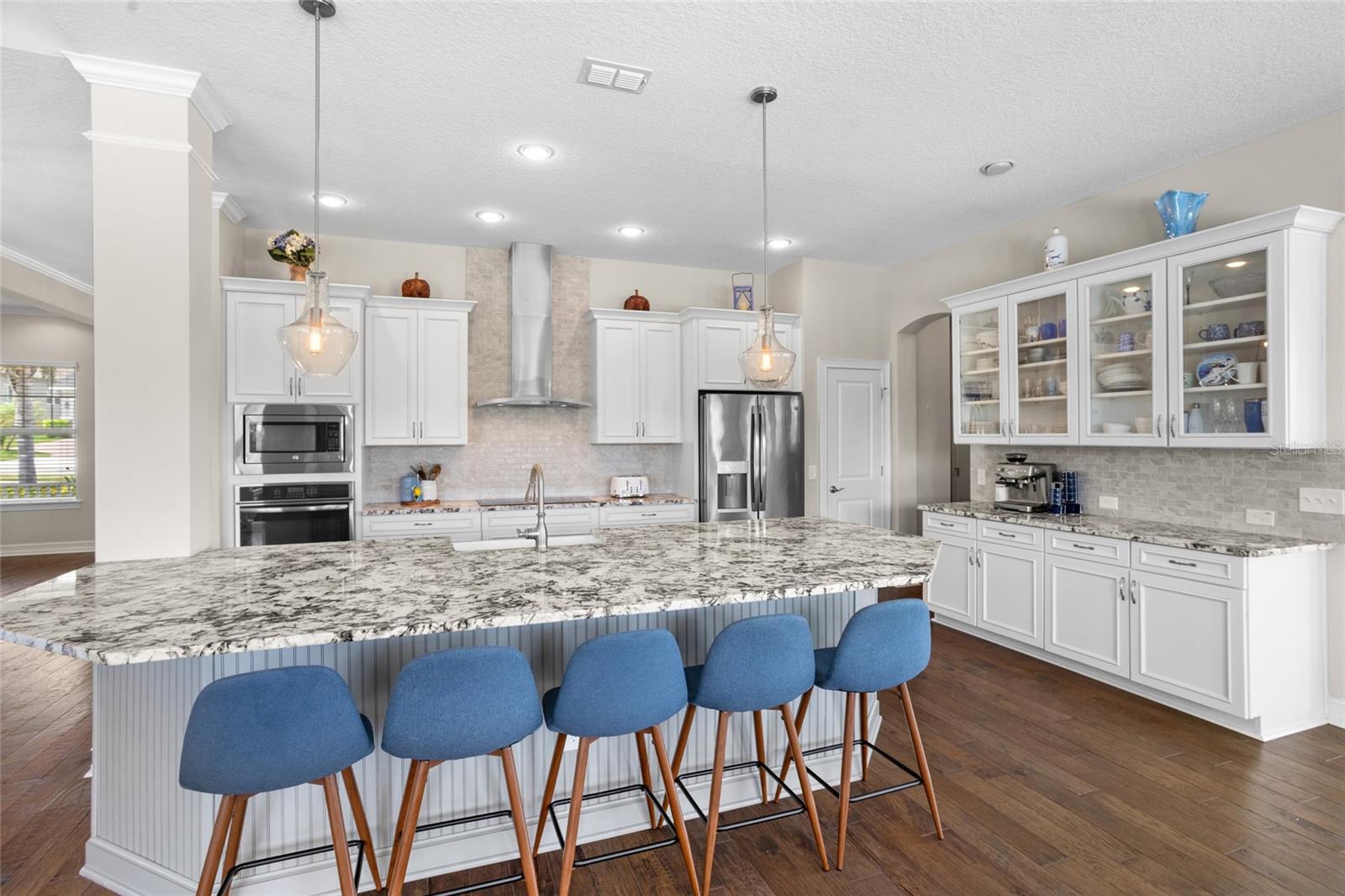 Image 12 of 57 For 16412 Good Hearth Boulevard