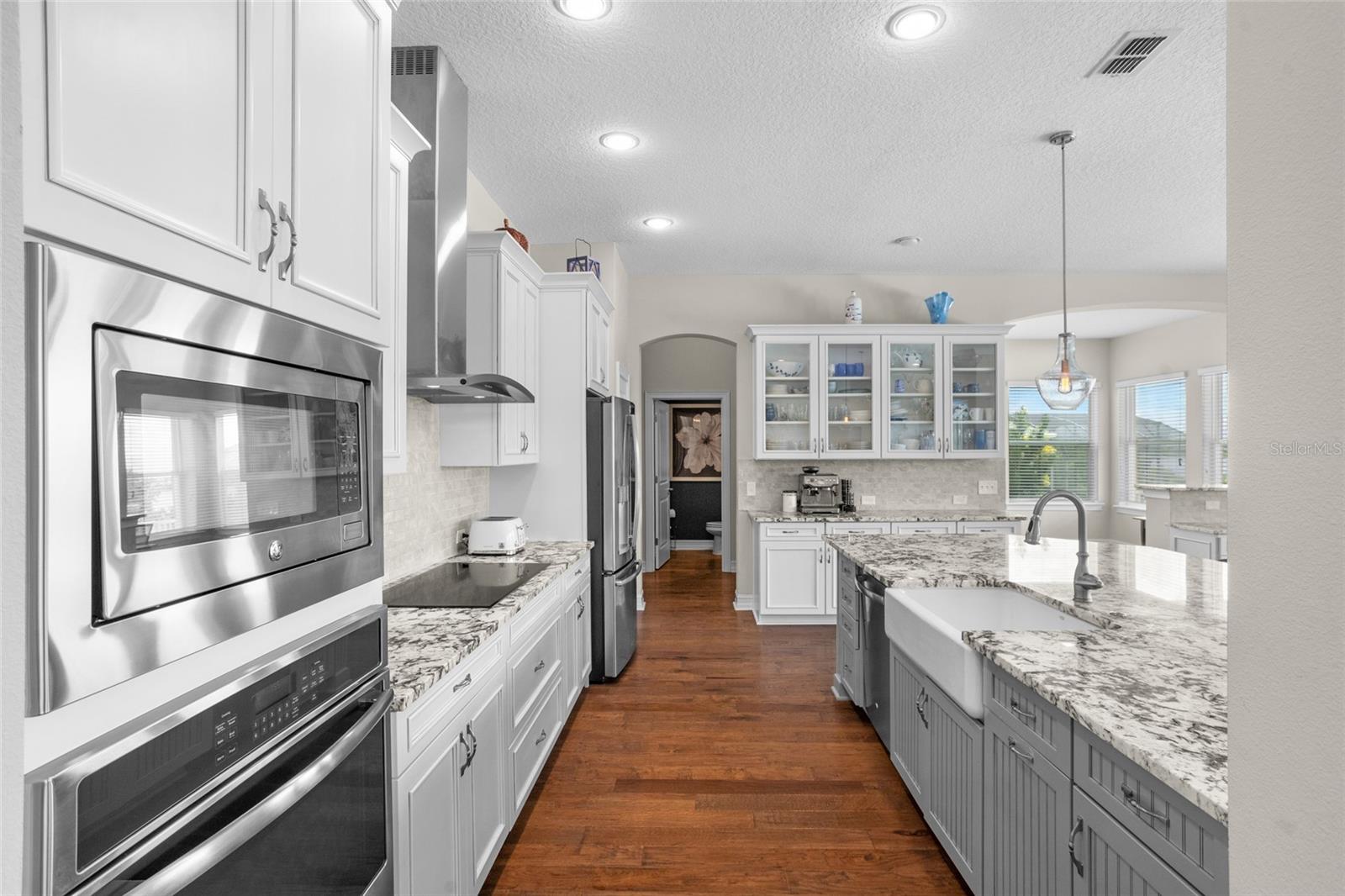 Image 14 of 57 For 16412 Good Hearth Boulevard
