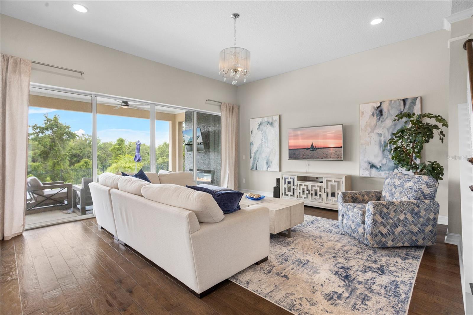 Image 23 of 57 For 16412 Good Hearth Boulevard
