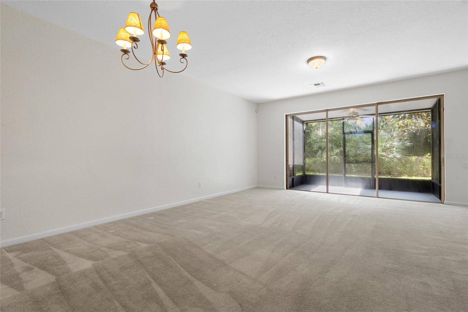 Image 15 of 36 For 2420 Stockton Drive