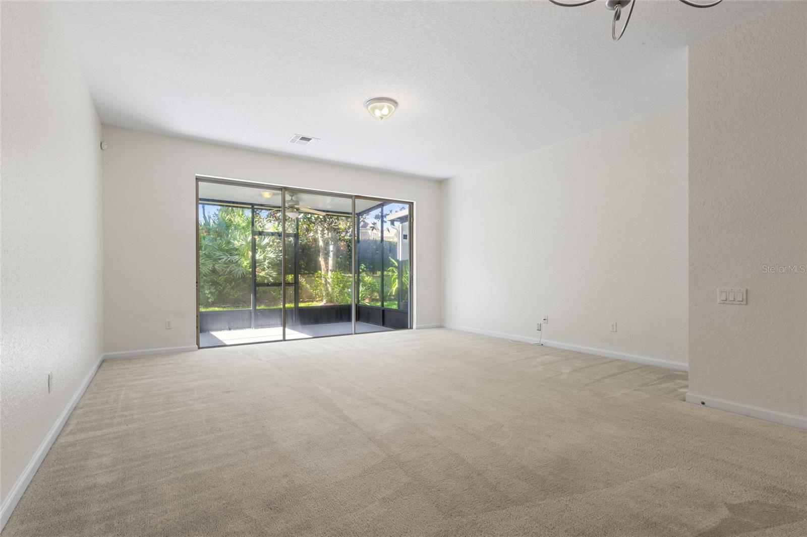 Image 16 of 36 For 2420 Stockton Drive