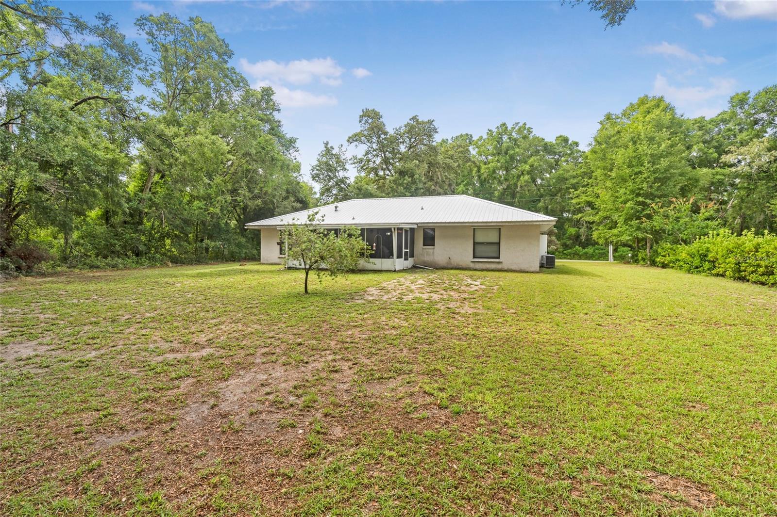 Image 9 of 29 For 8311 174 Place