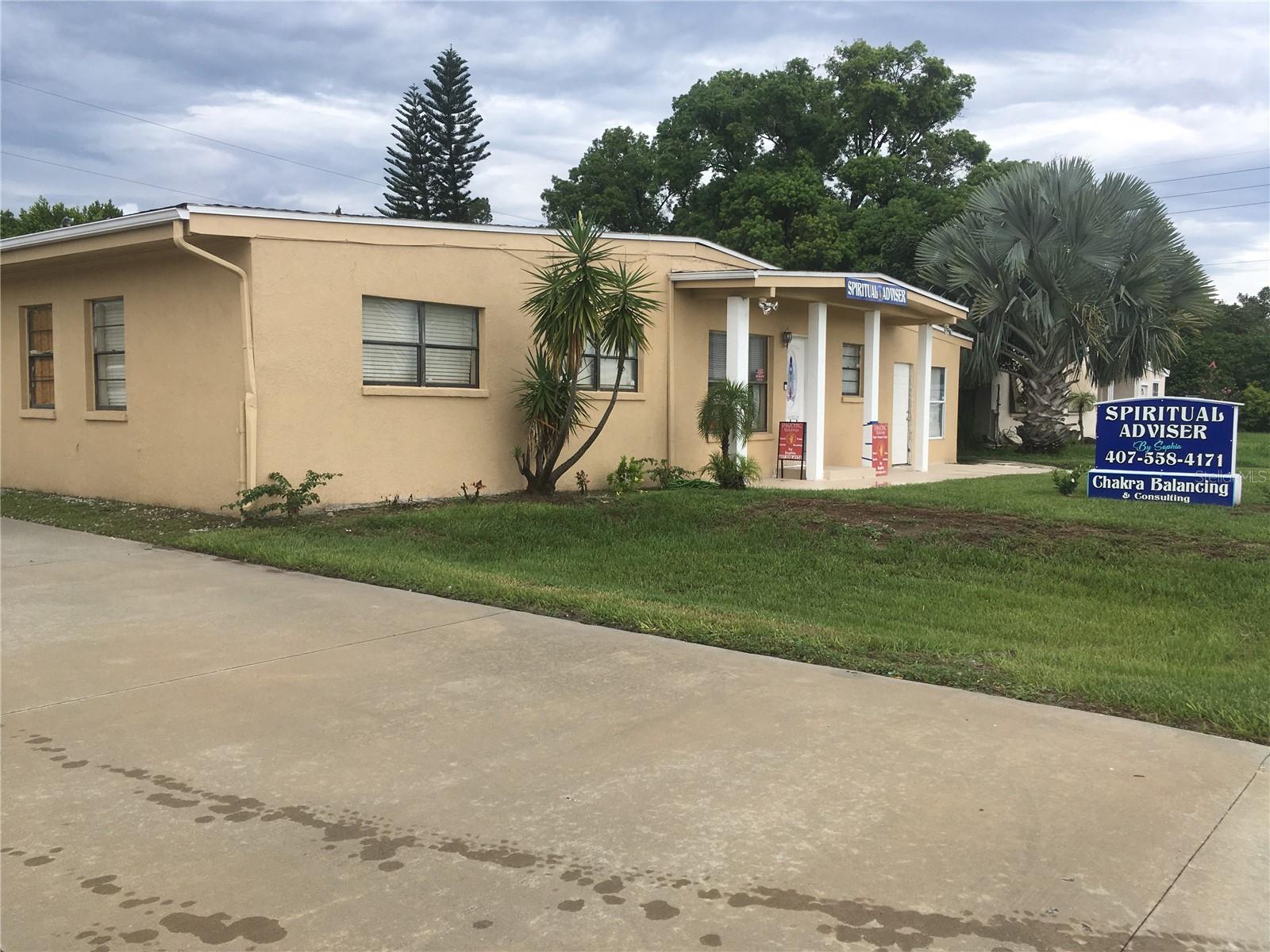 Image 18 of 18 For 10 Semoran Boulevard S