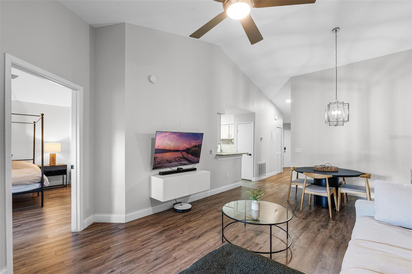 Image 11 of 31 For 7742 Sugar Bend Drive 7742