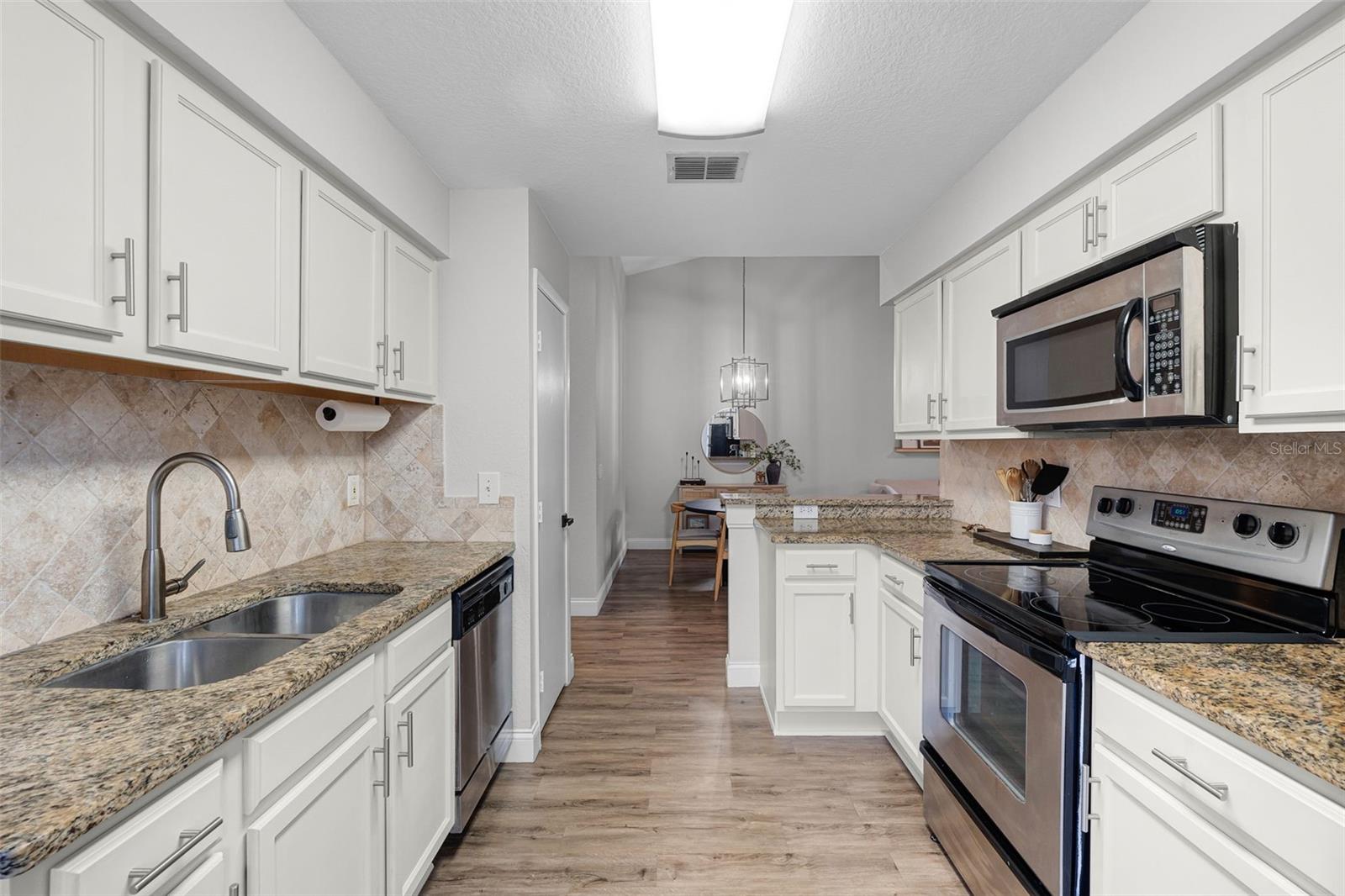 Image 13 of 31 For 7742 Sugar Bend Drive 7742