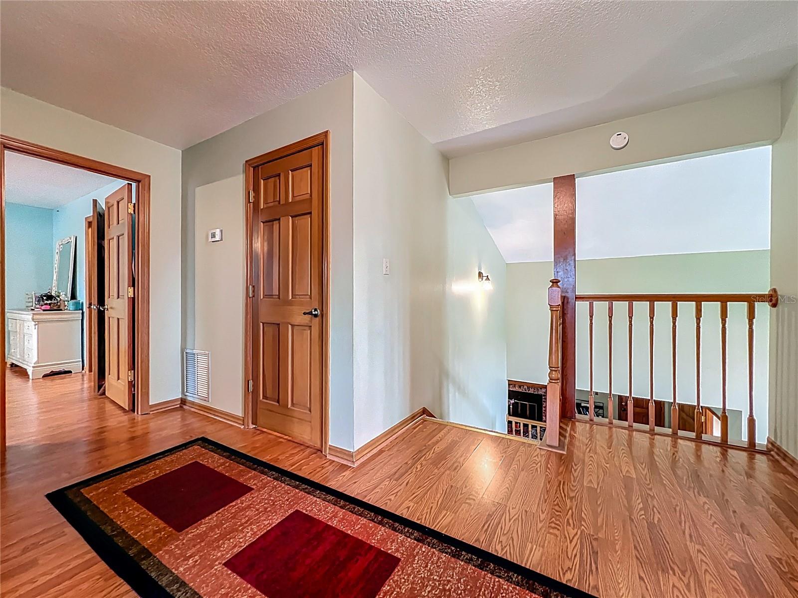 Image 48 of 95 For 1850 Lakeshore Cir