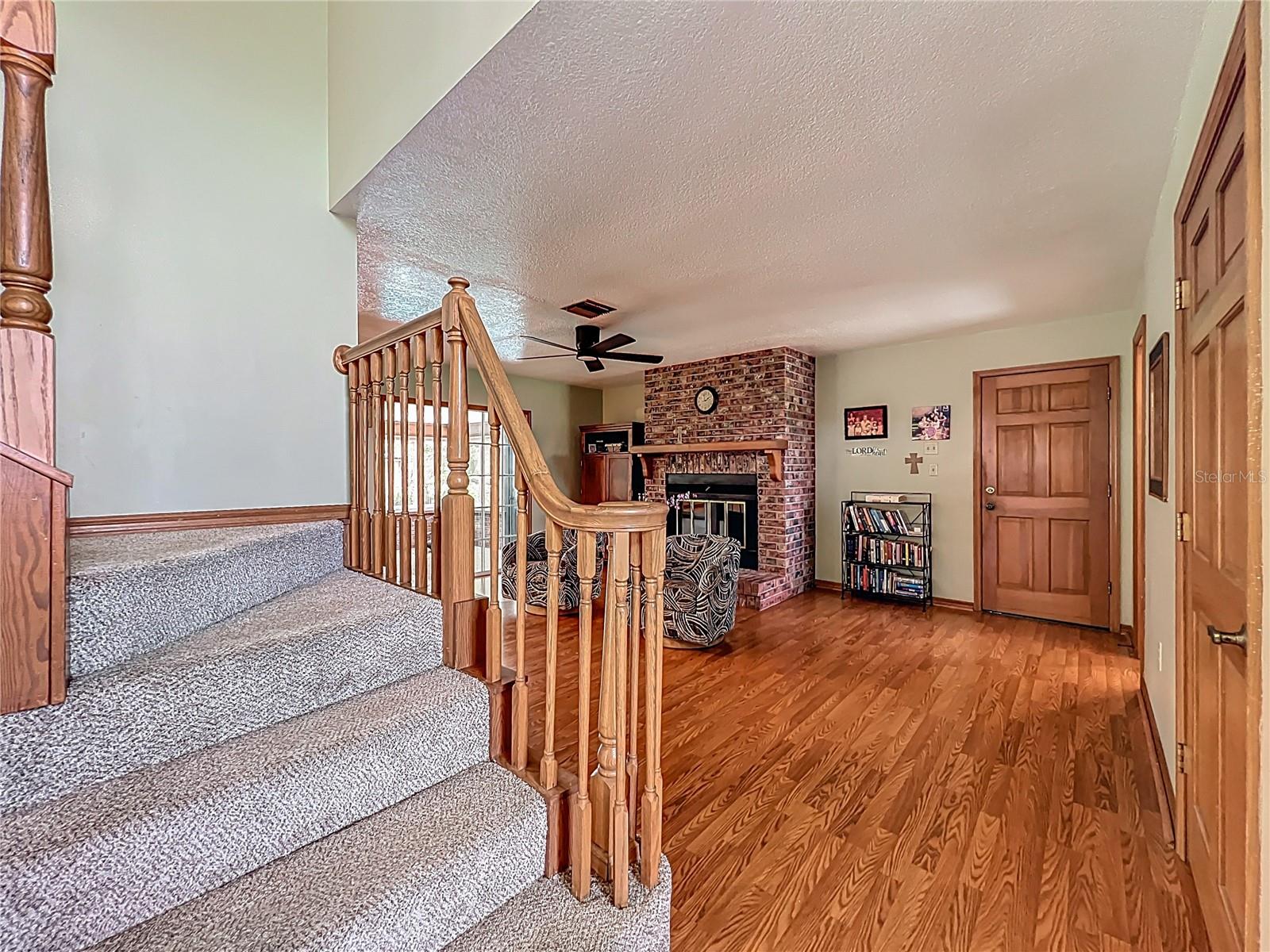 Image 59 of 95 For 1850 Lakeshore Cir