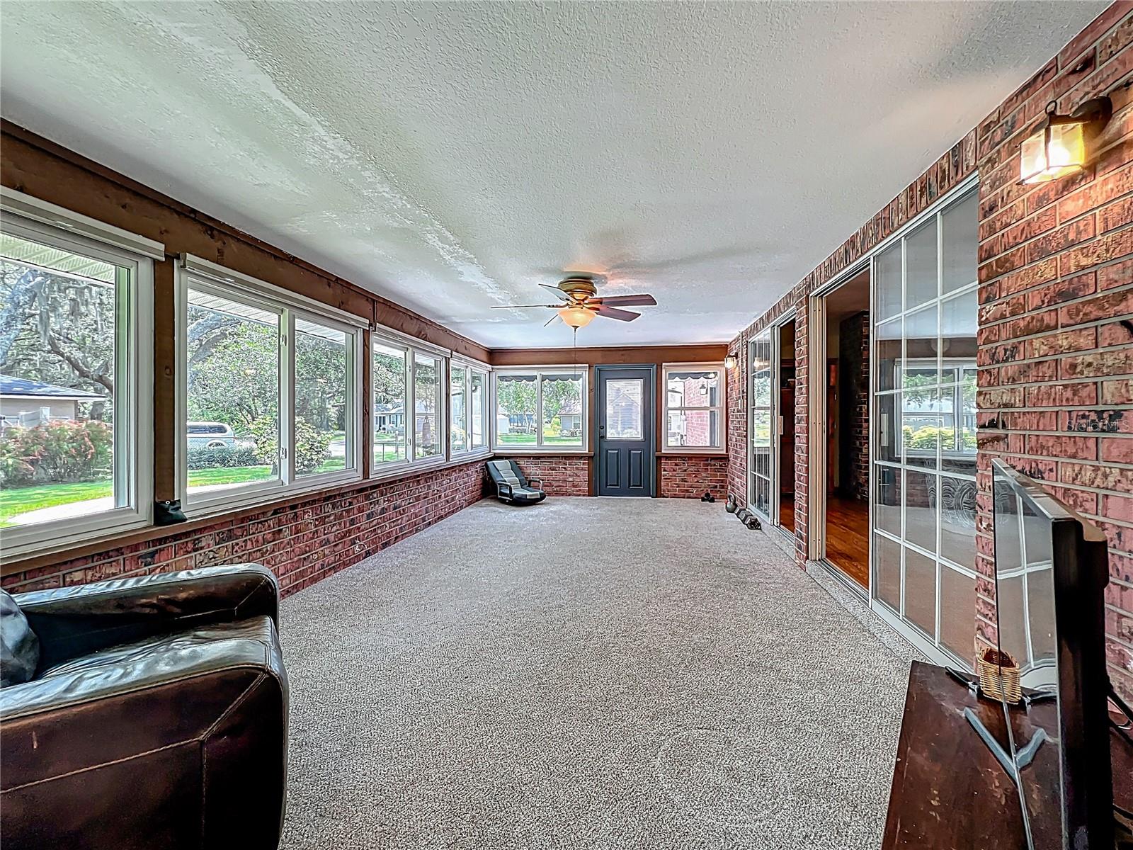 Image 70 of 95 For 1850 Lakeshore Cir