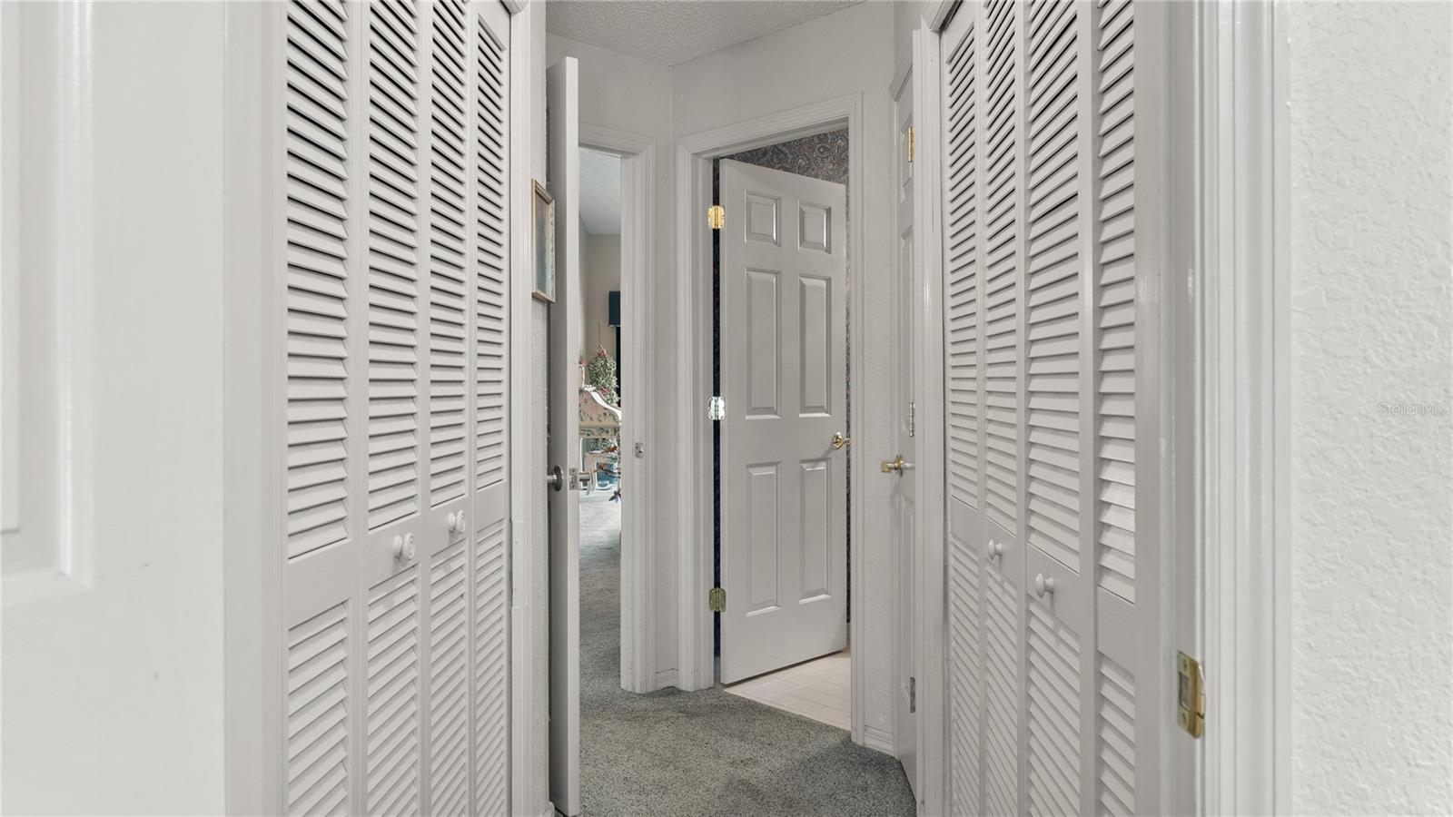 Image 21 of 41 For 165 Durham Place 165