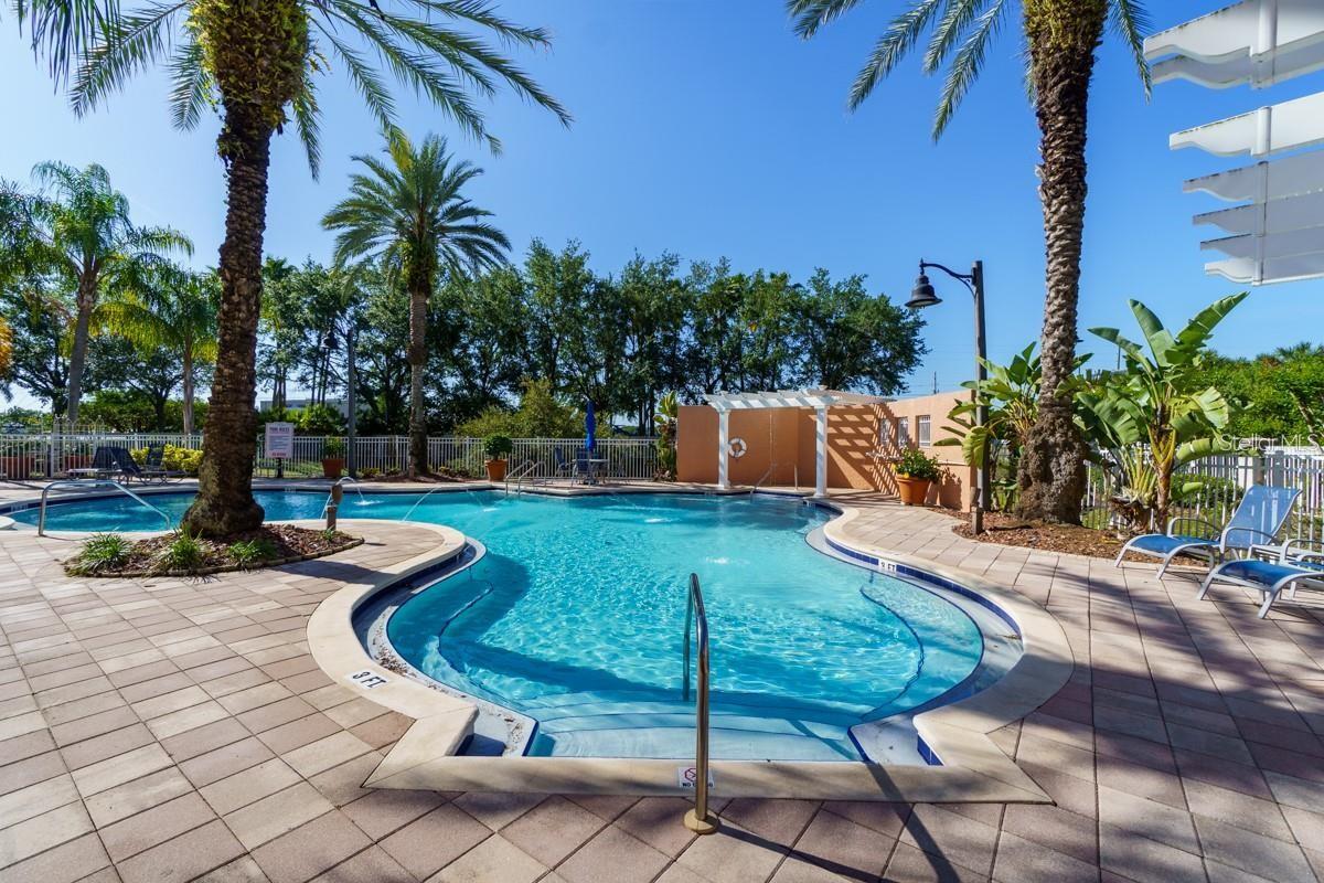 Image 4 of 28 For 12055 Gandy Boulevard N 231