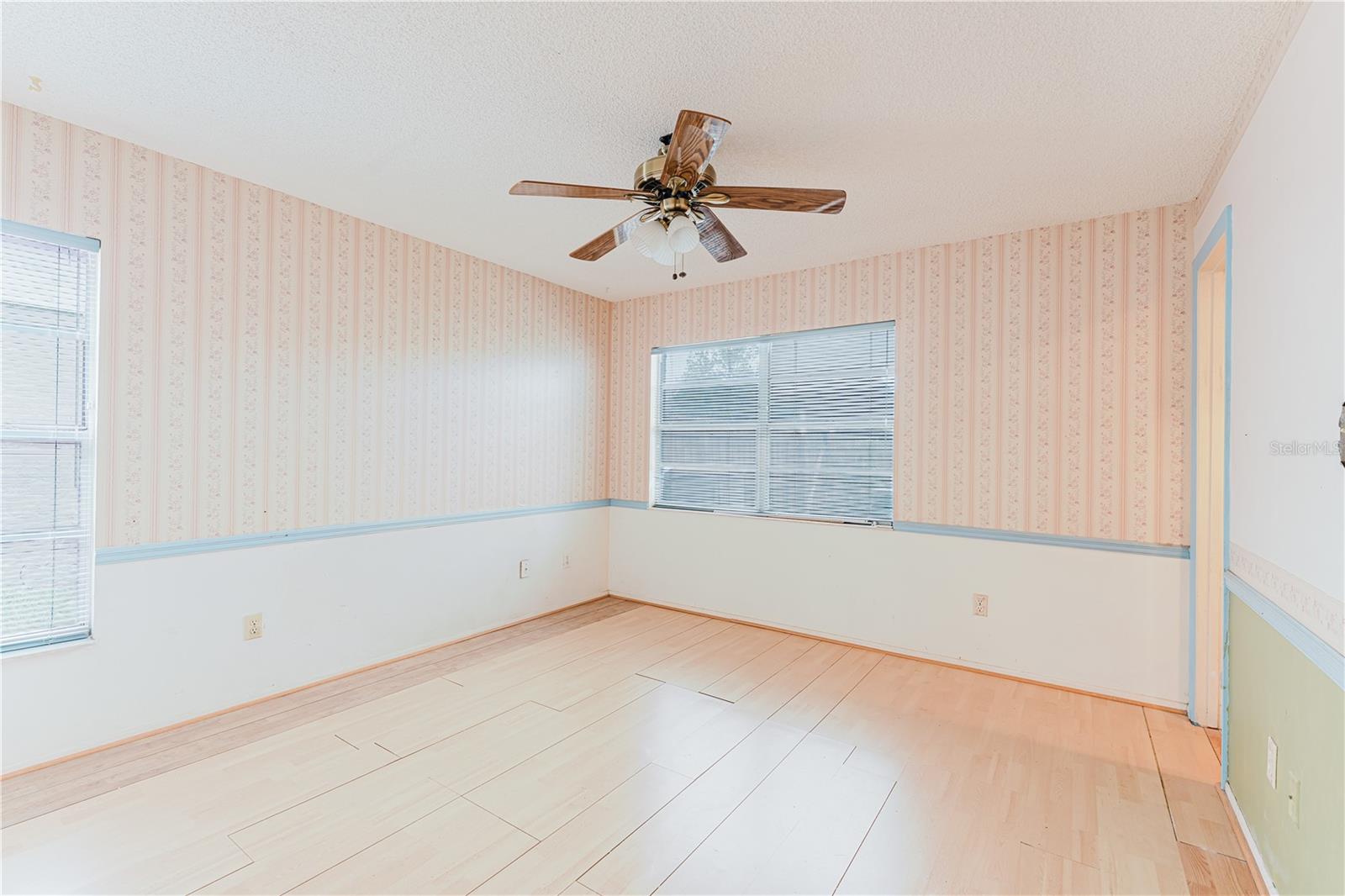 Image 10 of 21 For 3005 Casselwood Street