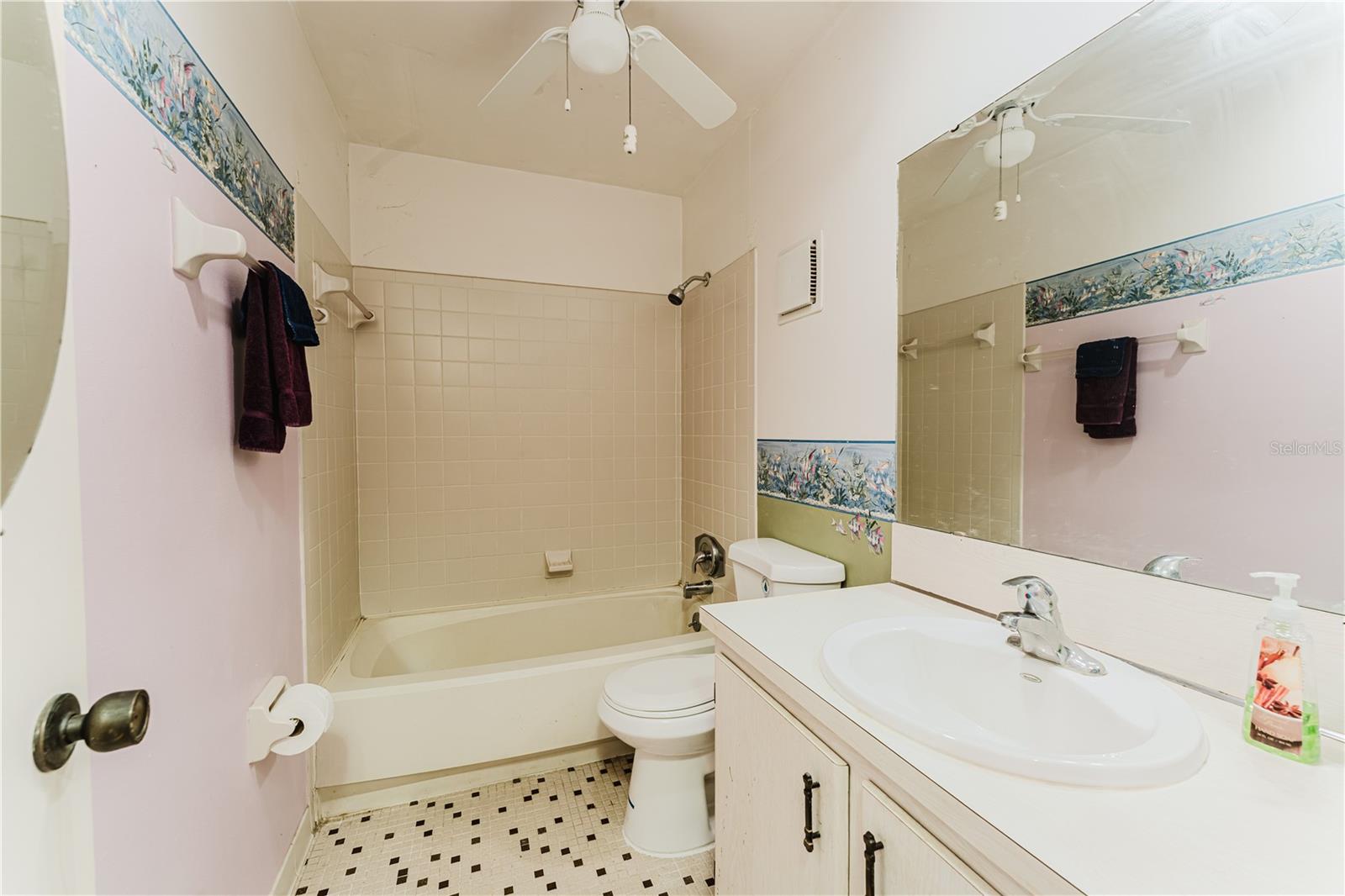 Image 15 of 21 For 3005 Casselwood Street