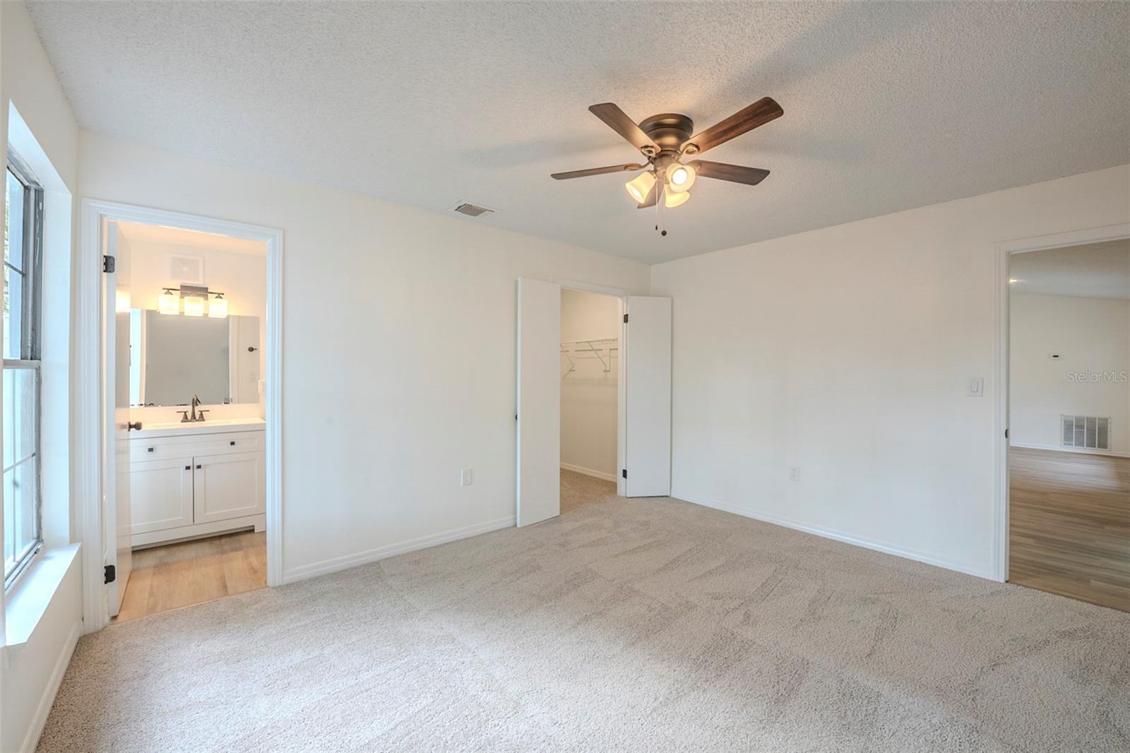 Image 4 of 49 For 4800 Reginald Road