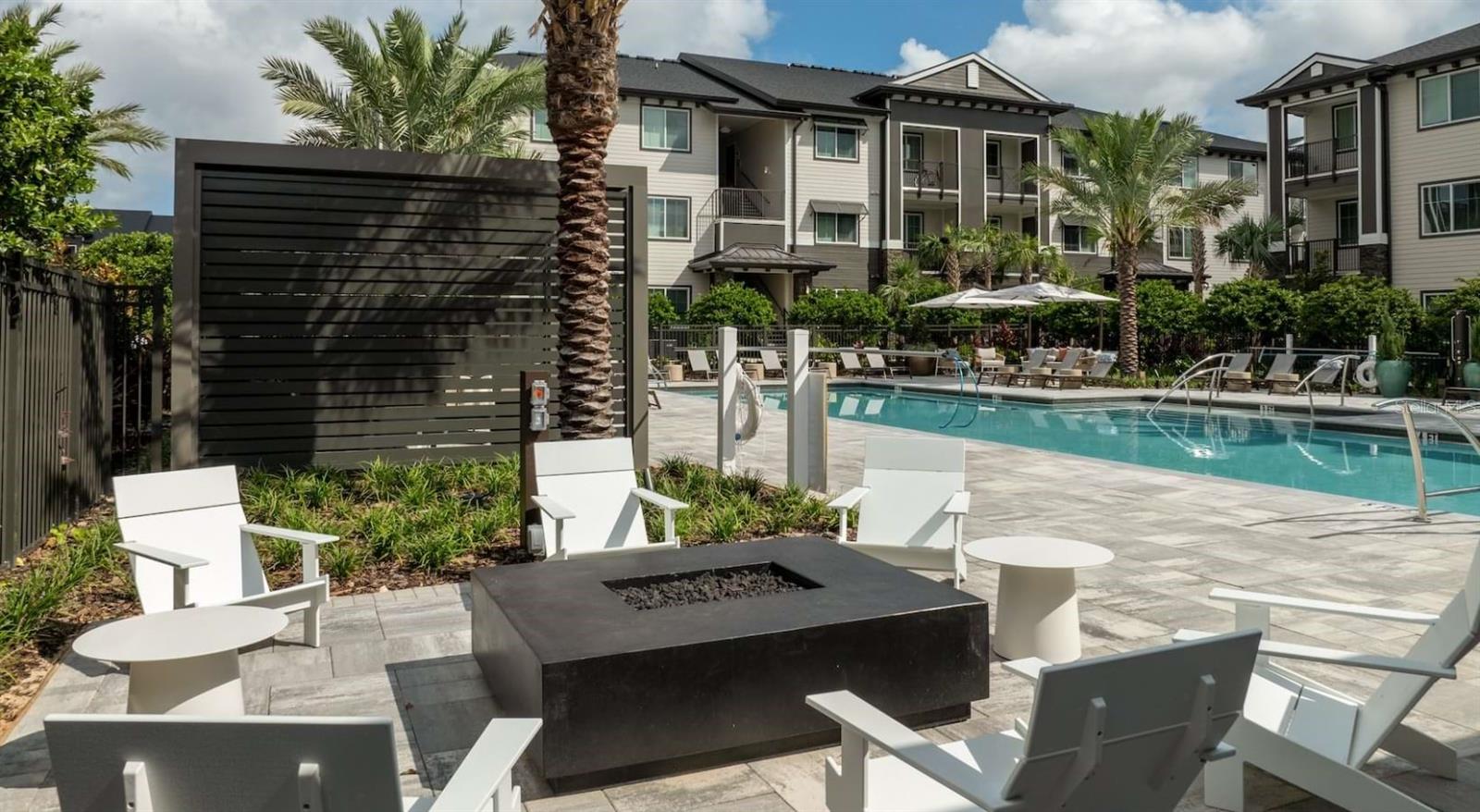Image 5 of 28 For 5000 Collina Terrace Th1