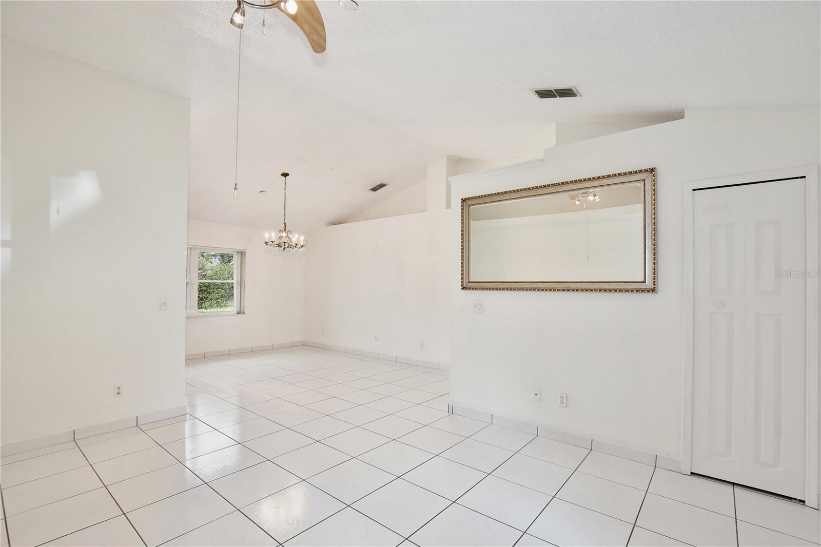 Image 7 of 29 For 14063 Ithaca Way