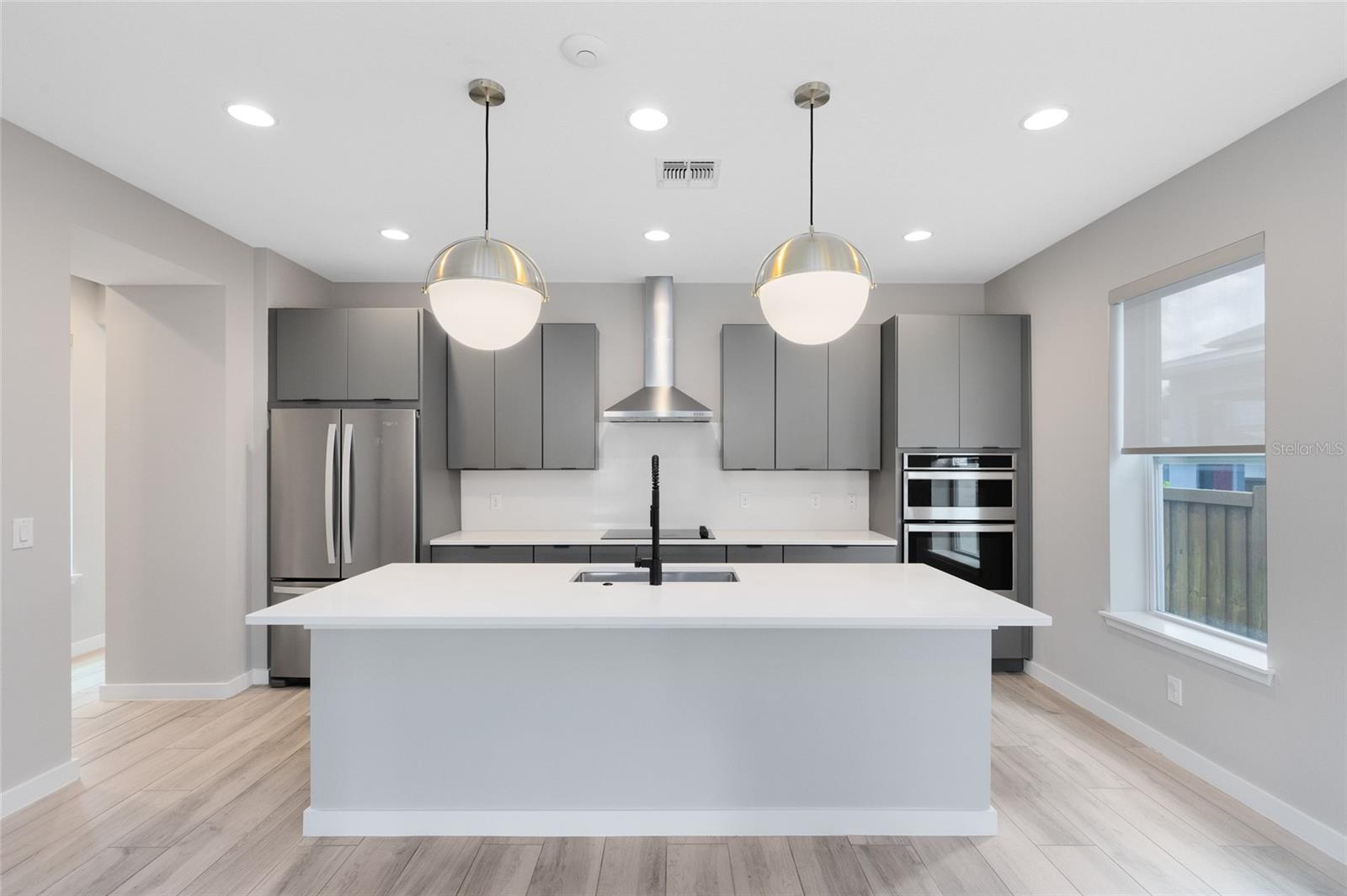 Image 15 of 59 For 8290 Nemours Parkway