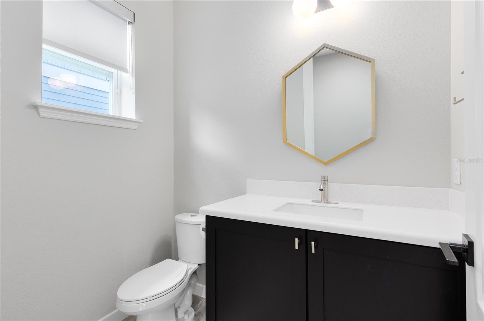 Image 18 of 59 For 8290 Nemours Parkway