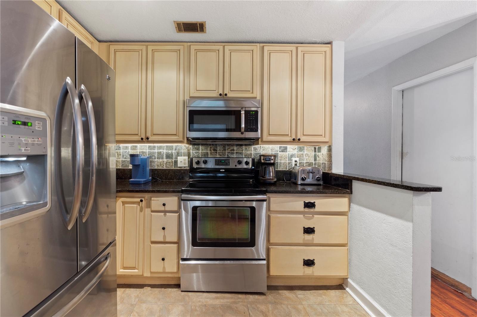 Image 14 of 31 For 3220 Cardigan Court