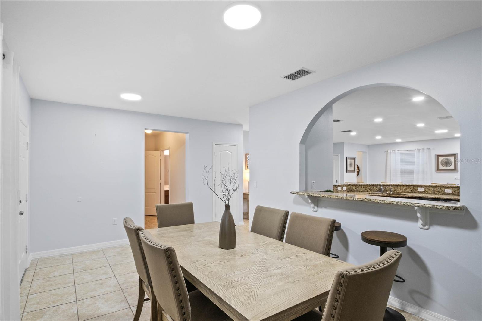 Image 5 of 31 For 1150 Cypress Pointe Boulevard