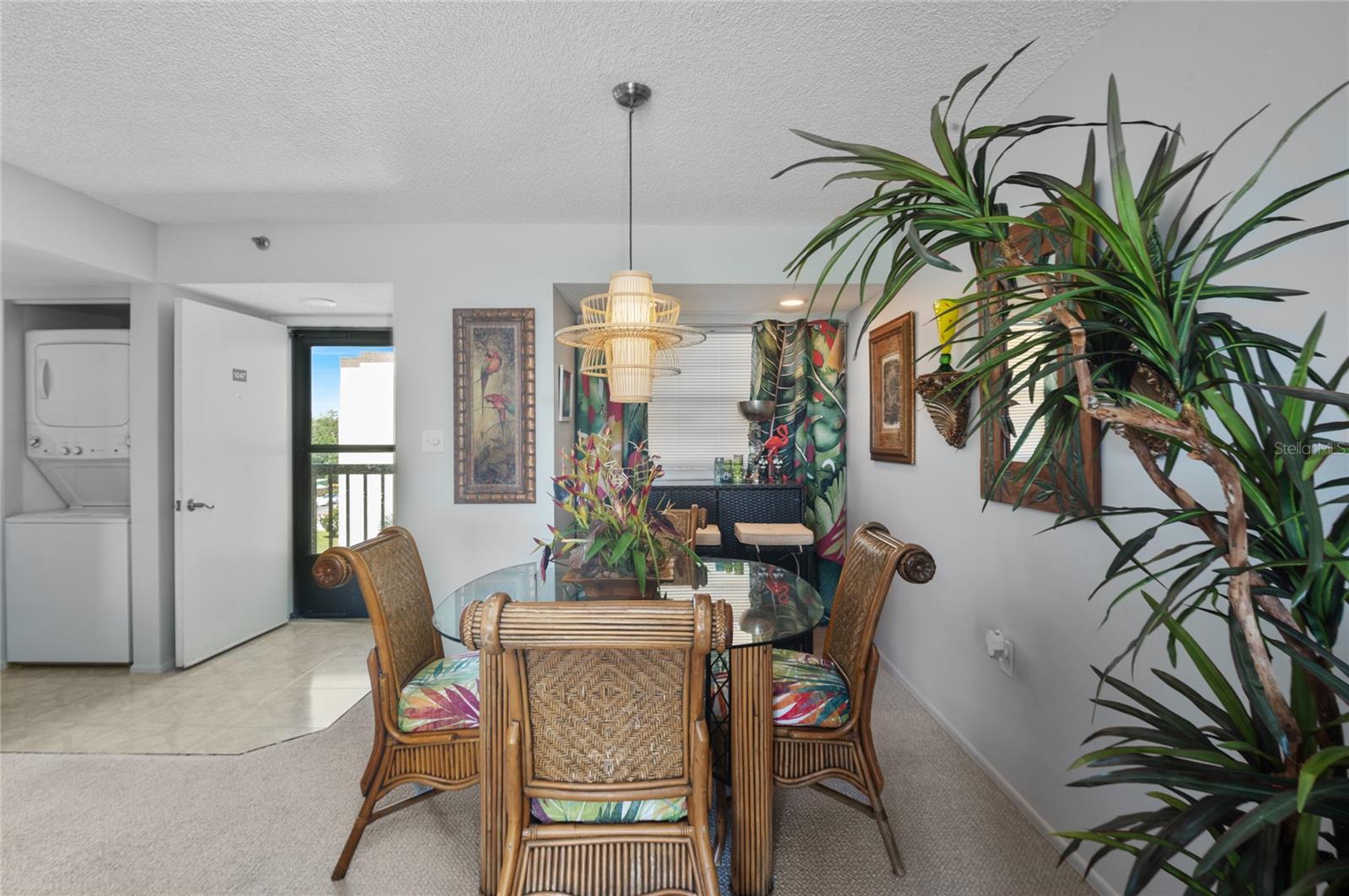Listing photo id 9 for 9860 62nd Terrace N 1047