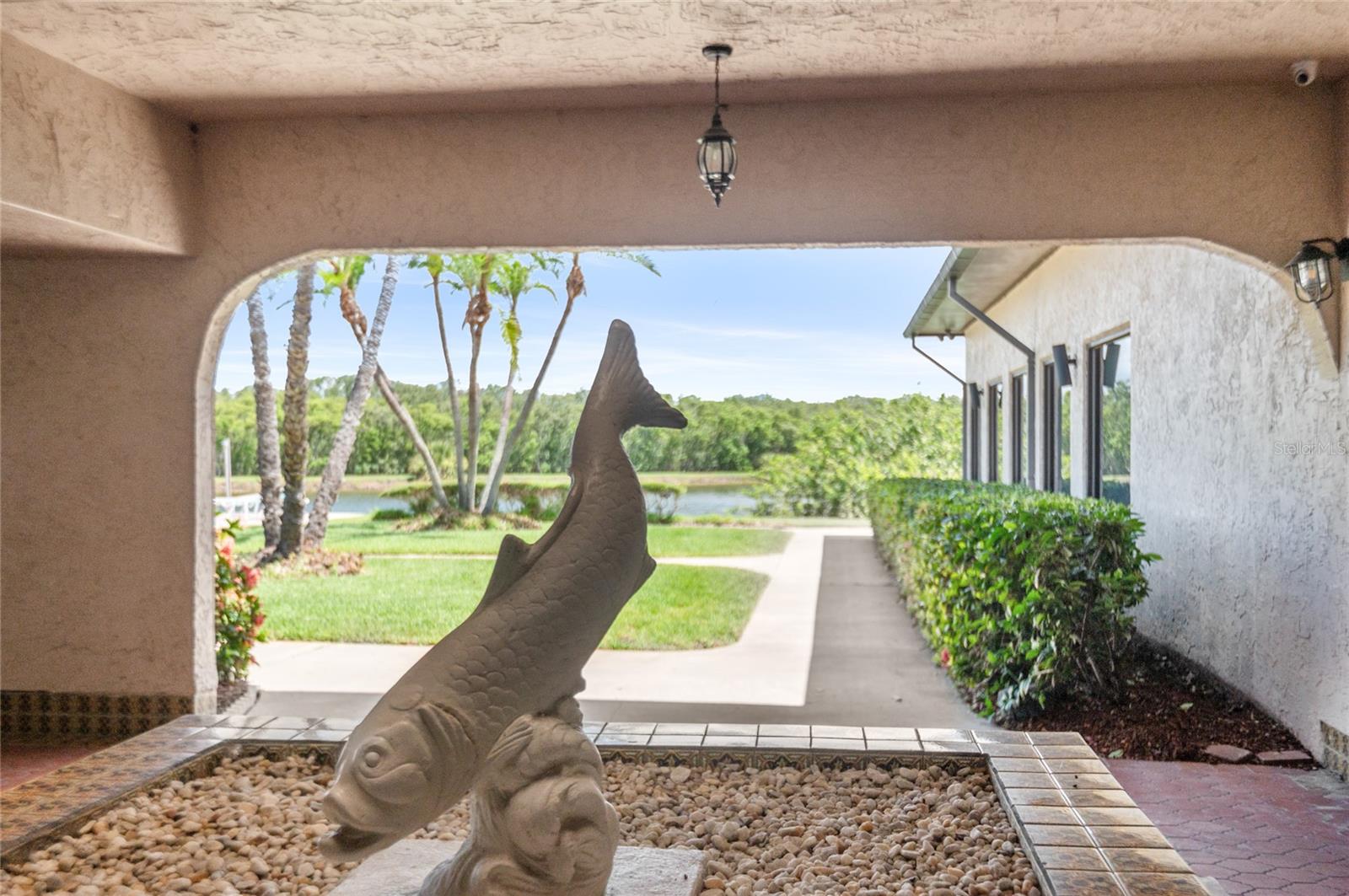 Listing photo id 19 for 9860 62nd Terrace N 1047