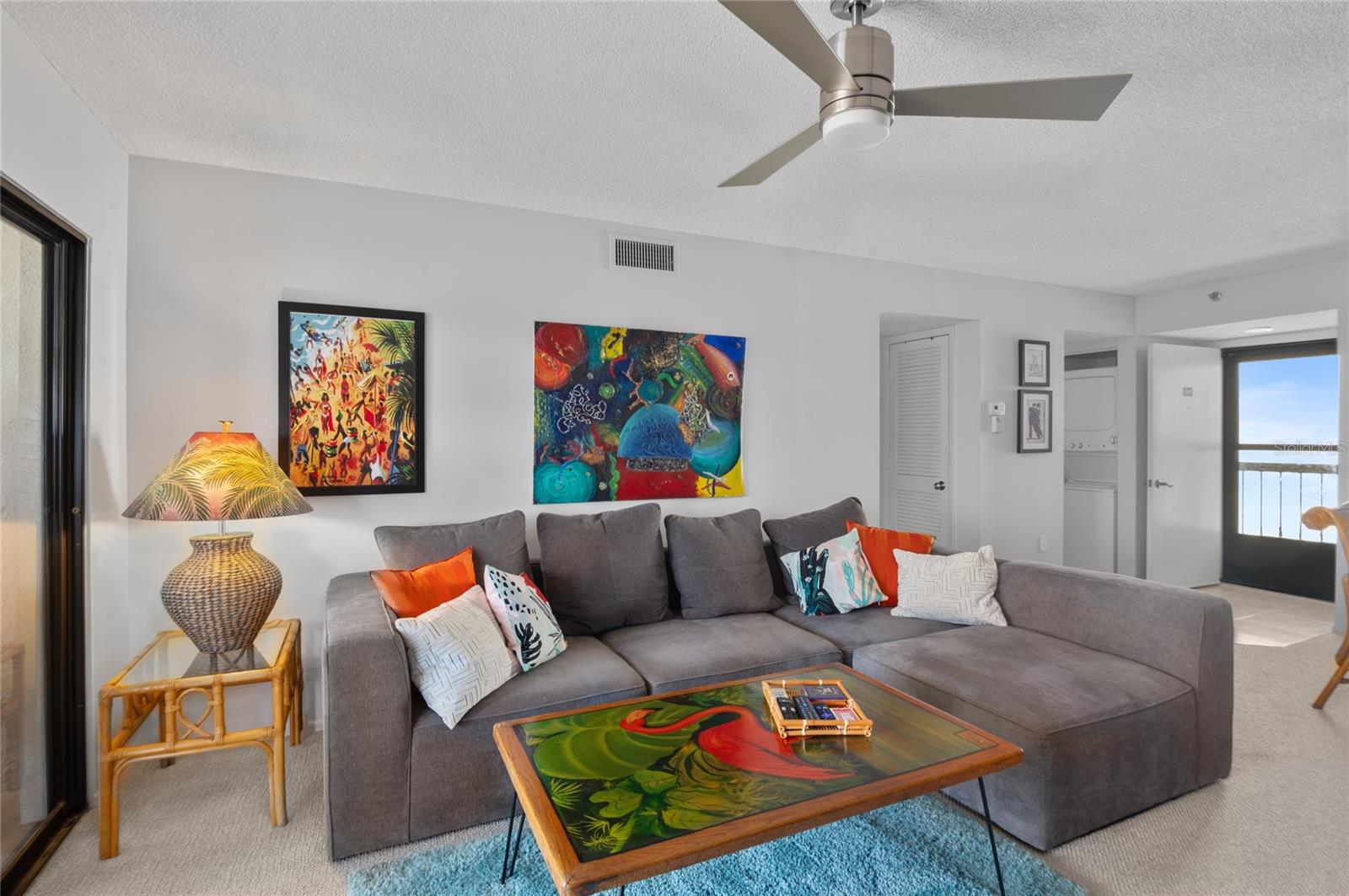 Listing photo id 7 for 9860 62nd Terrace N 1047