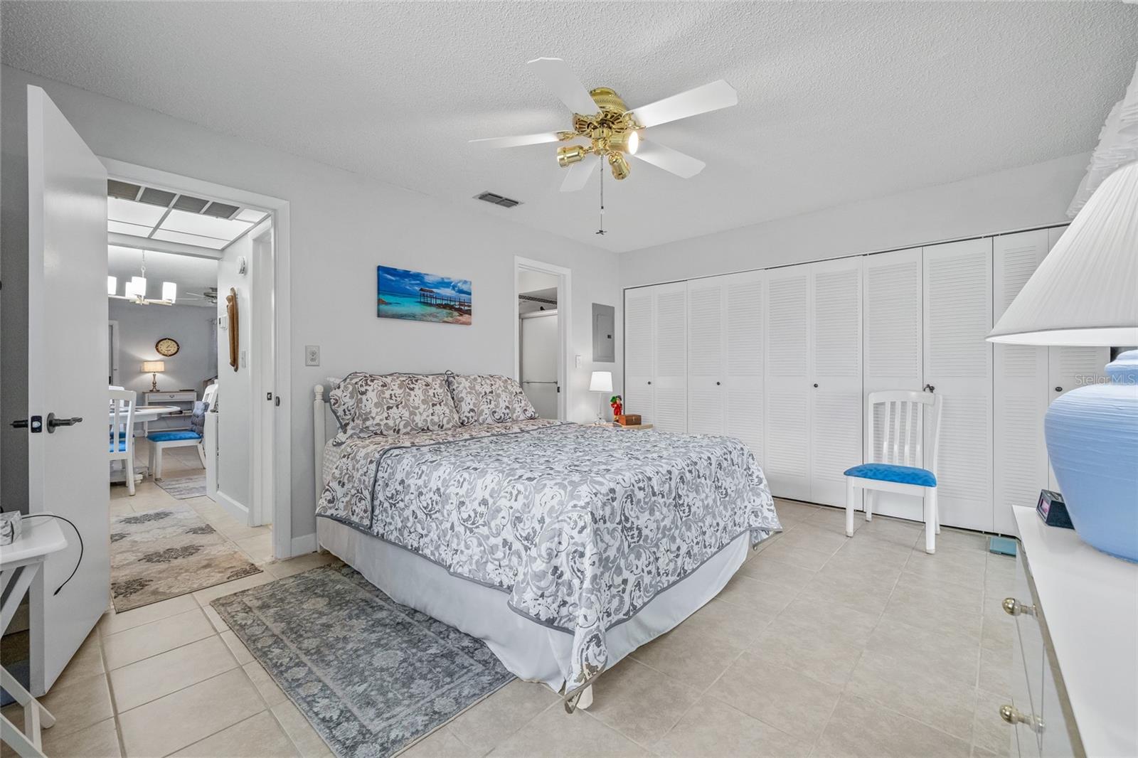 Image 17 of 34 For 11923 Boynton Lane B