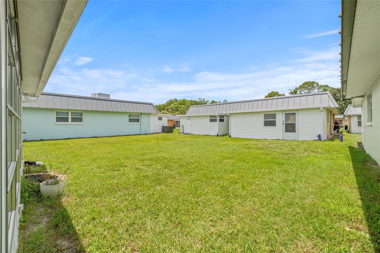Image 24 of 34 For 11923 Boynton Lane B
